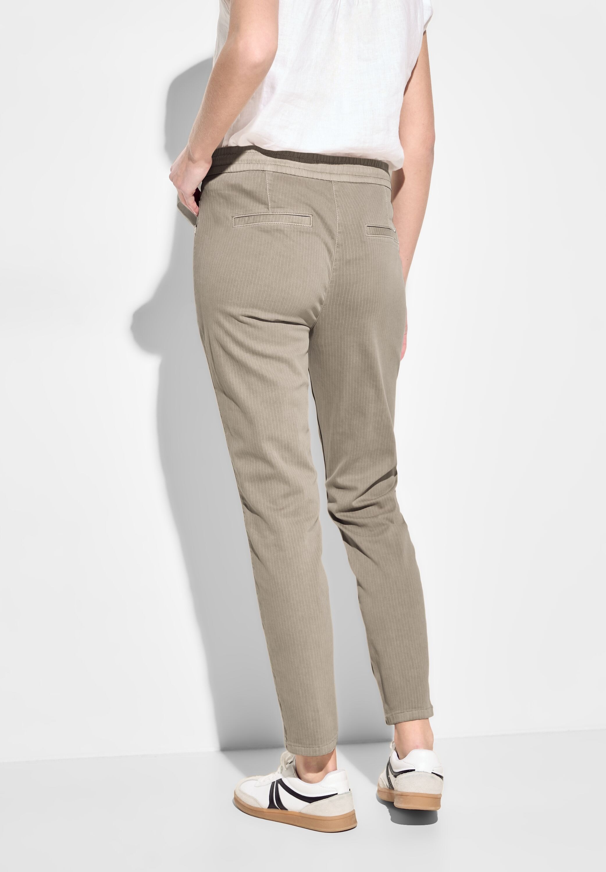 Cecil Jogger Pants, Middle Waist