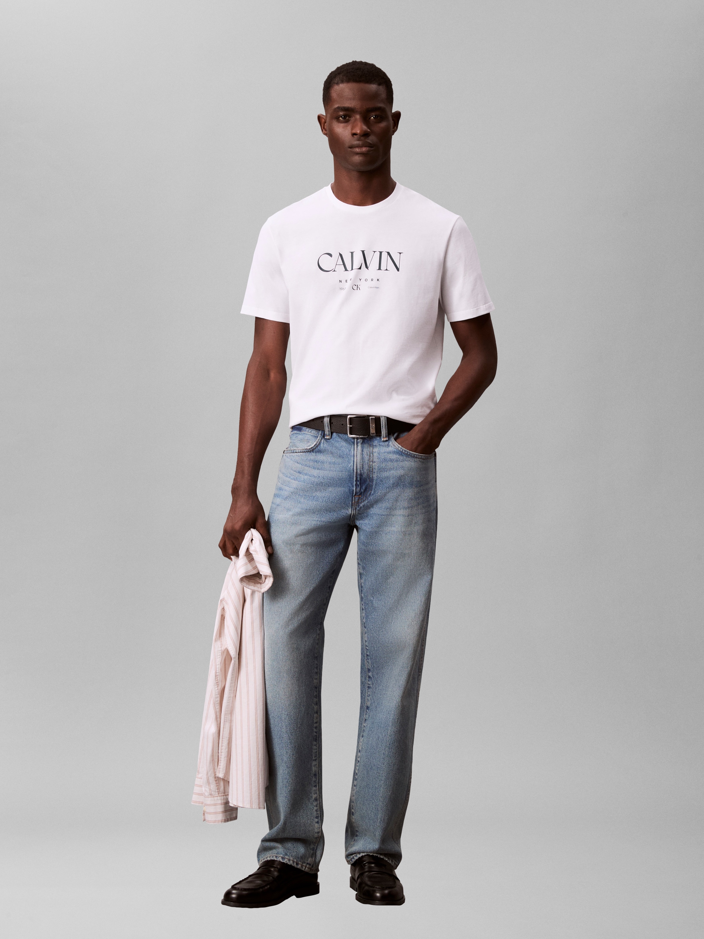 Calvin Klein T-Shirt Regular fit, mit Rundhalsausschnitt