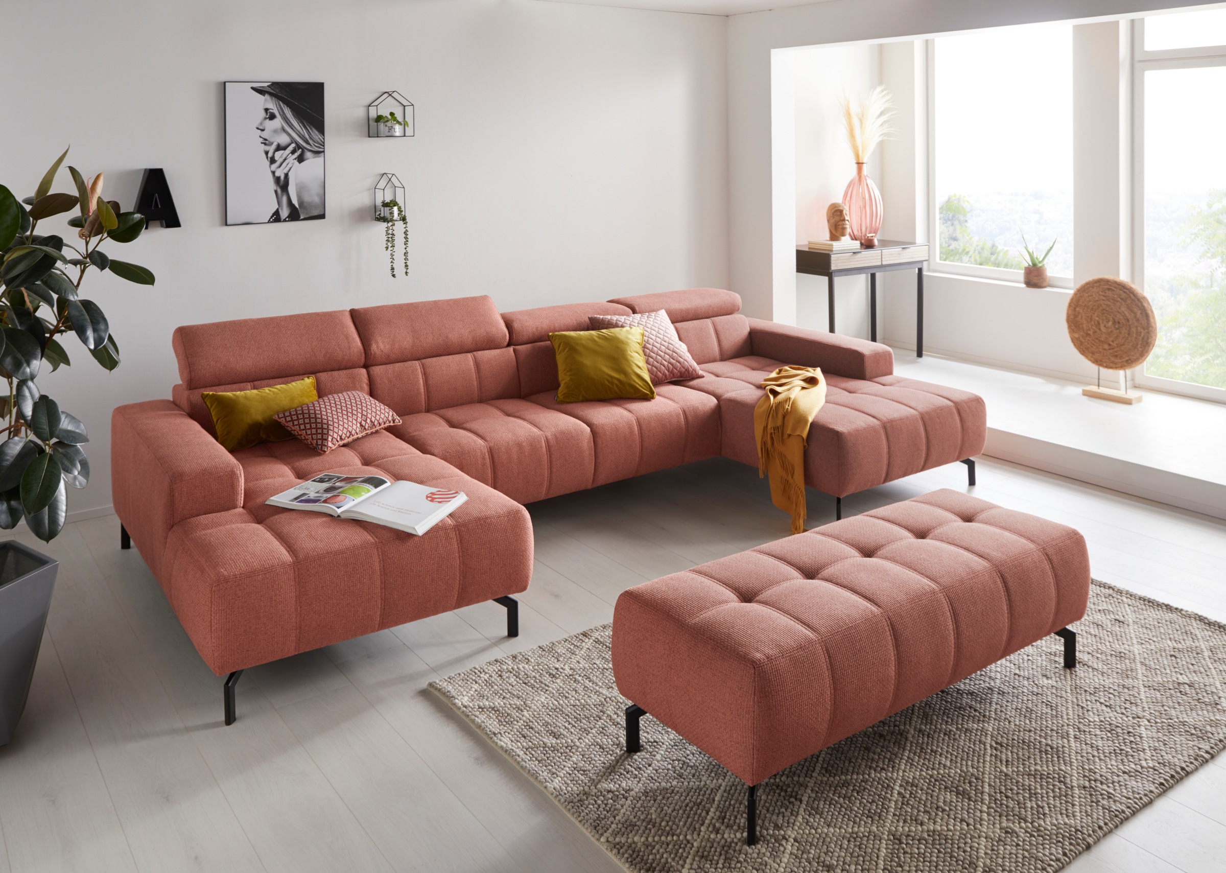 DOMO collection Wohnlandschaft »Cunelli tolle Sitznähte als Designelement, fester Sitzkomfort, U-Form«, wahlweise mit Kopfteilverstellung, bodenfrei