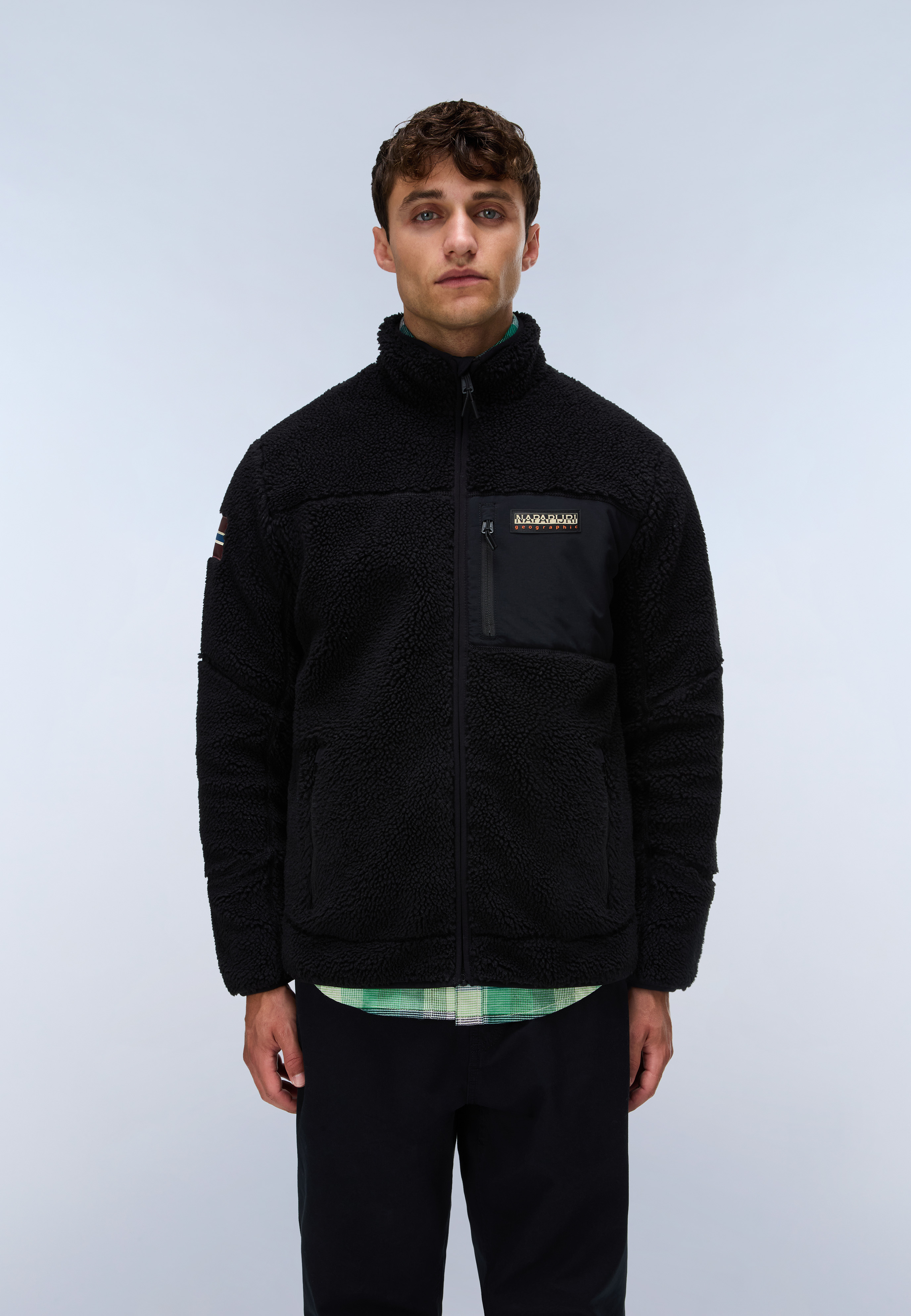 Napapijri Fleecejacke "YUPIK FZ 5 BLACK BEAUTY" mit sportlichem Stil, als flexible Zwischenschicht, leichtes Material