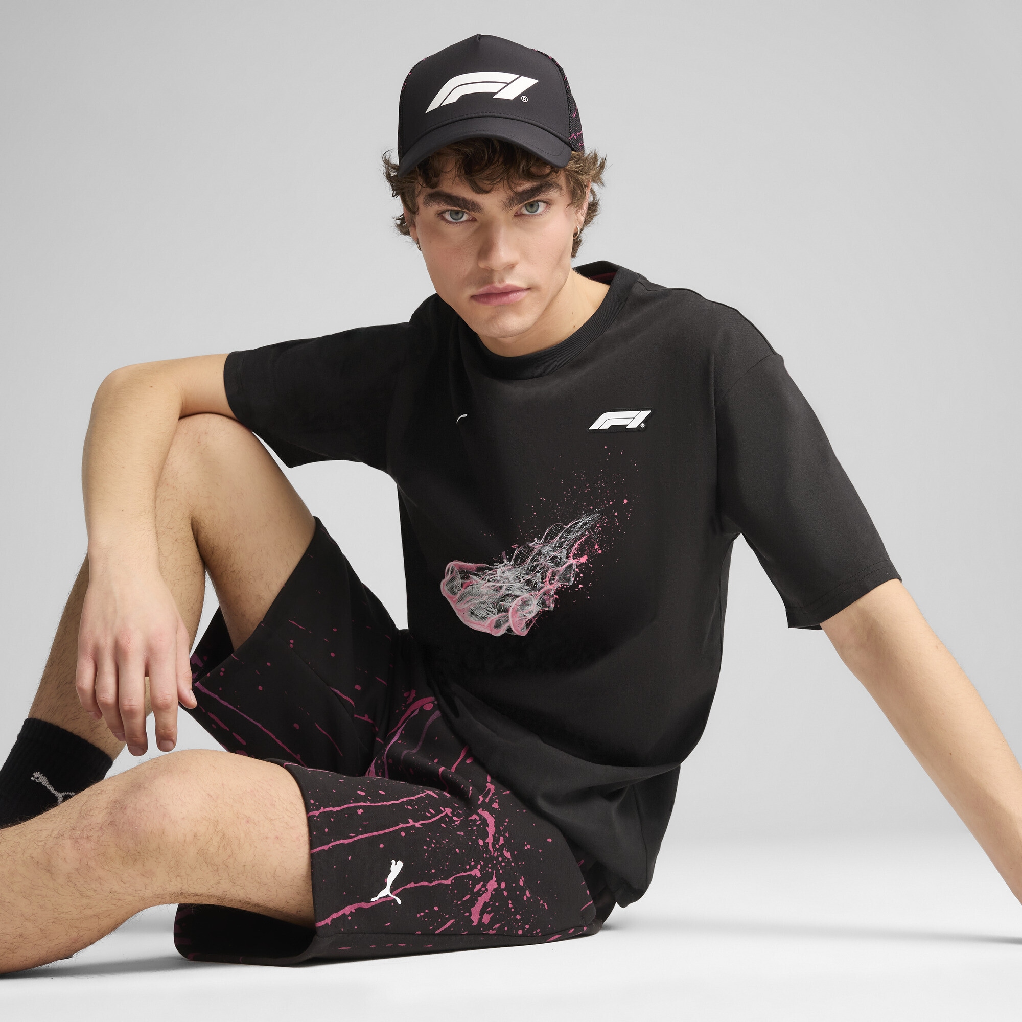 PUMA T-Shirt »F1® Color Splash Graphic T-Shirt Herren«