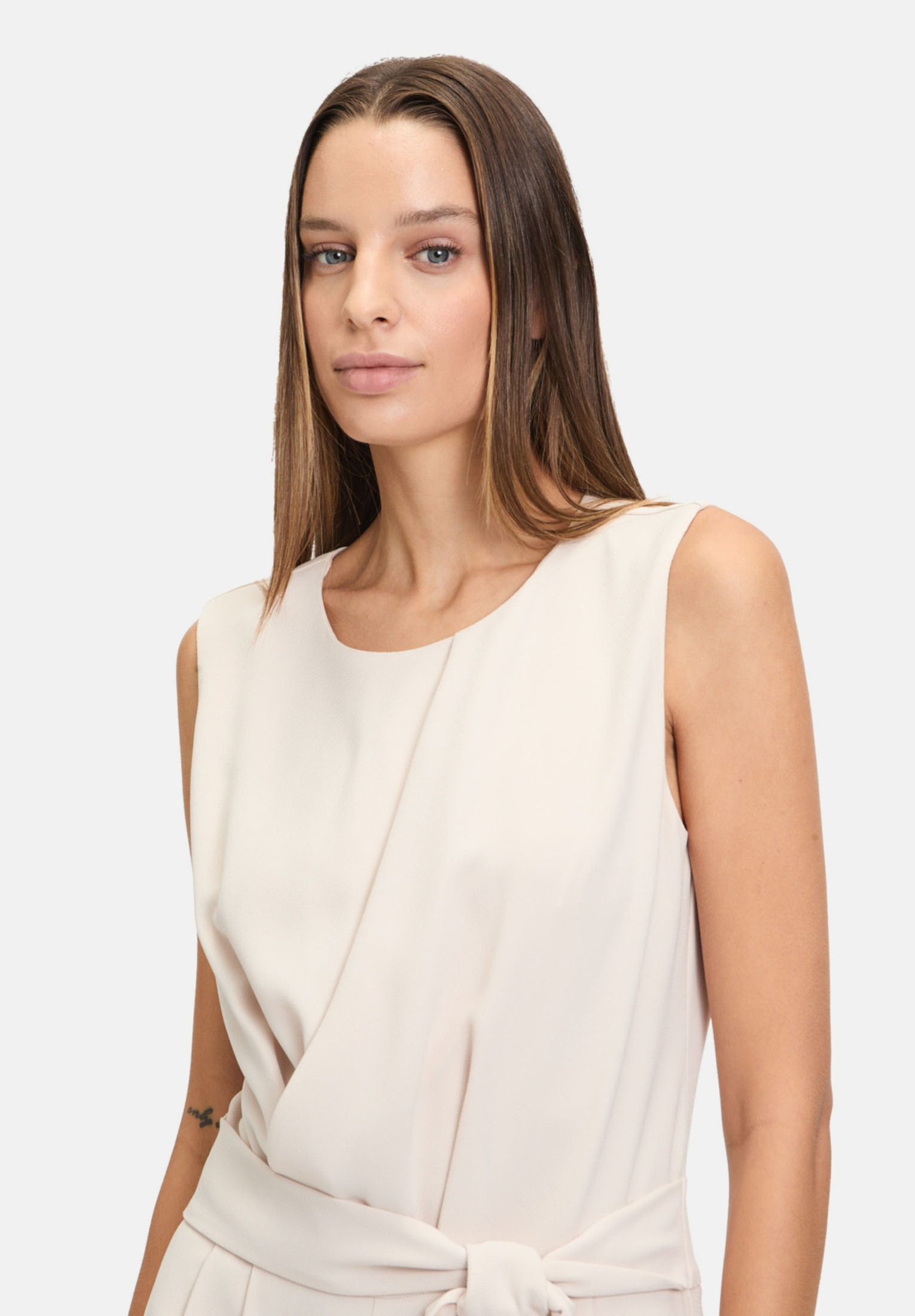 Betty&Co Overall »Damen ohne Arm« 1 Stk. Falten