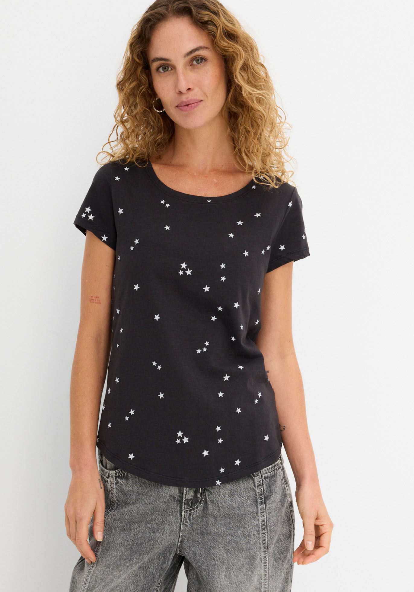 bonprix T-Shirt Slim Fit Passform, Kurzarm, abgerundeter Saum, aus reiner Baumwolle