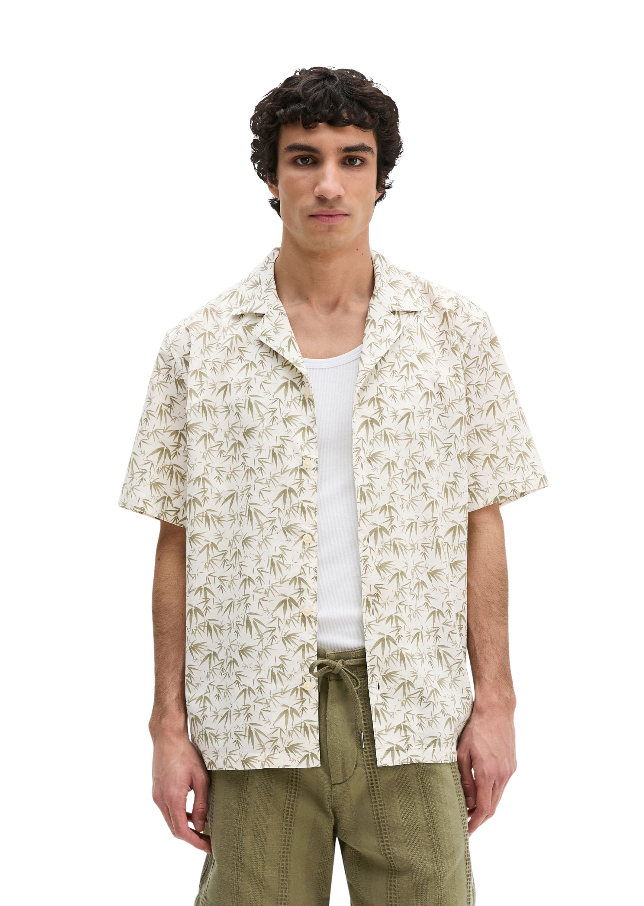 Marc OPolo "mit sommerlichem Blattmotiv"