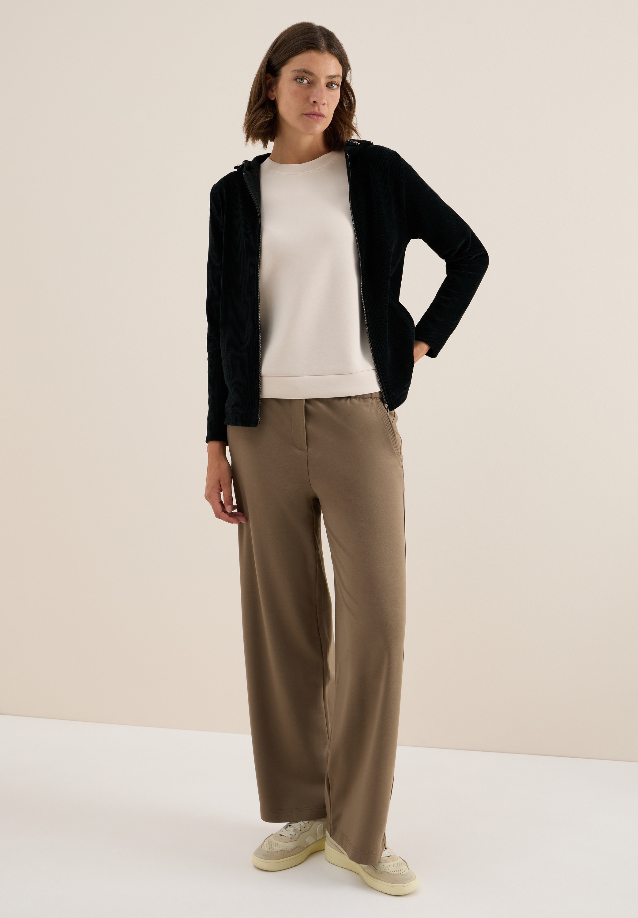 Thumbnail - Cecil Cardigan in Cord-Optik