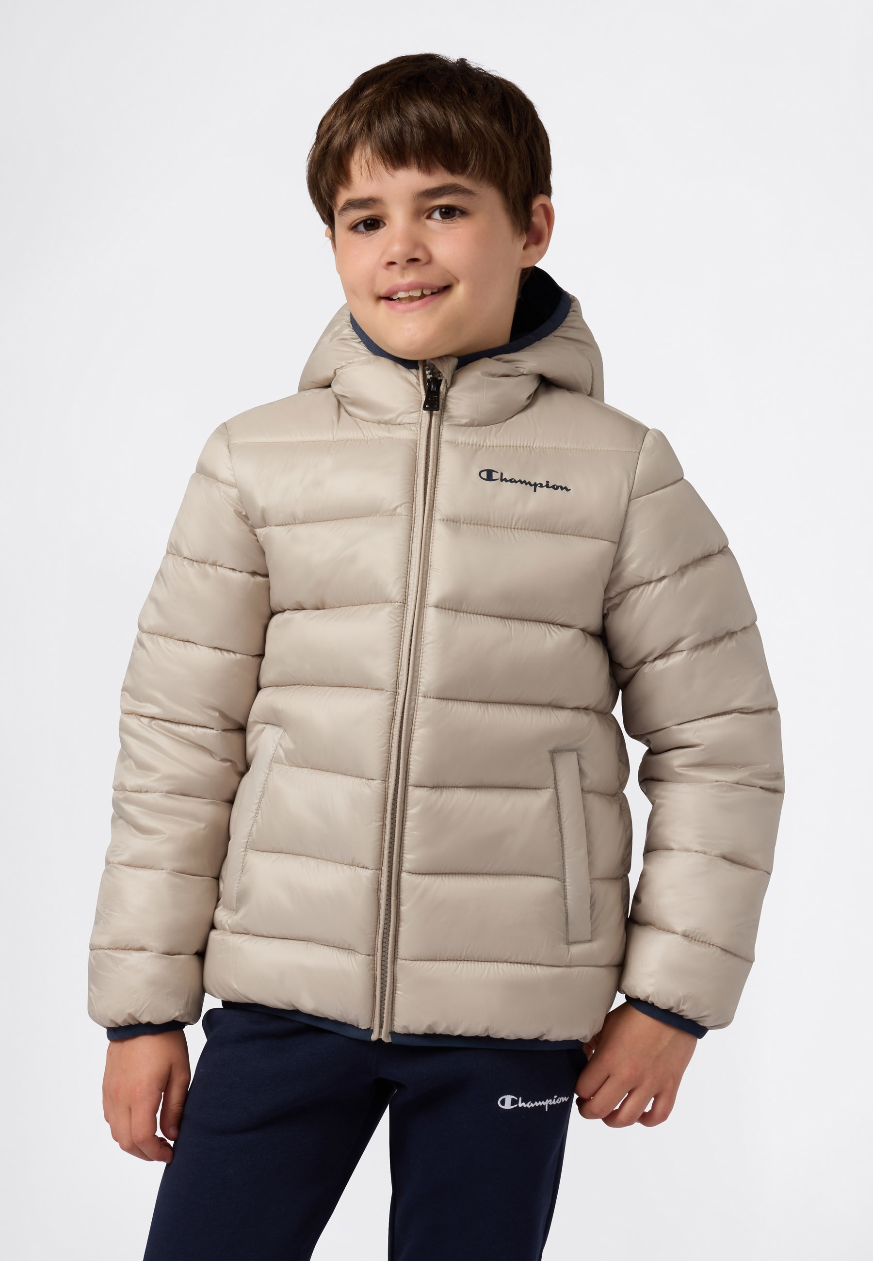 Champion Steppjacke "SPORTWEAR JACKET Standard Fit" mit verstellbarer Kapuze, Standard Fit