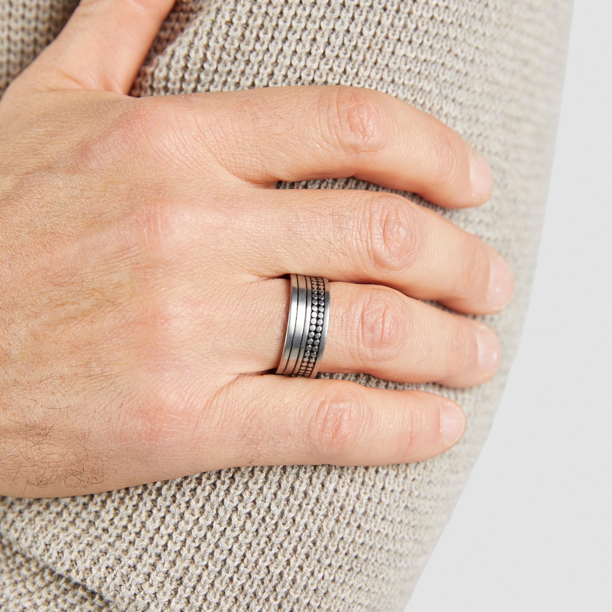s.Oliver Fingerring »Mit strukturiertem Design«