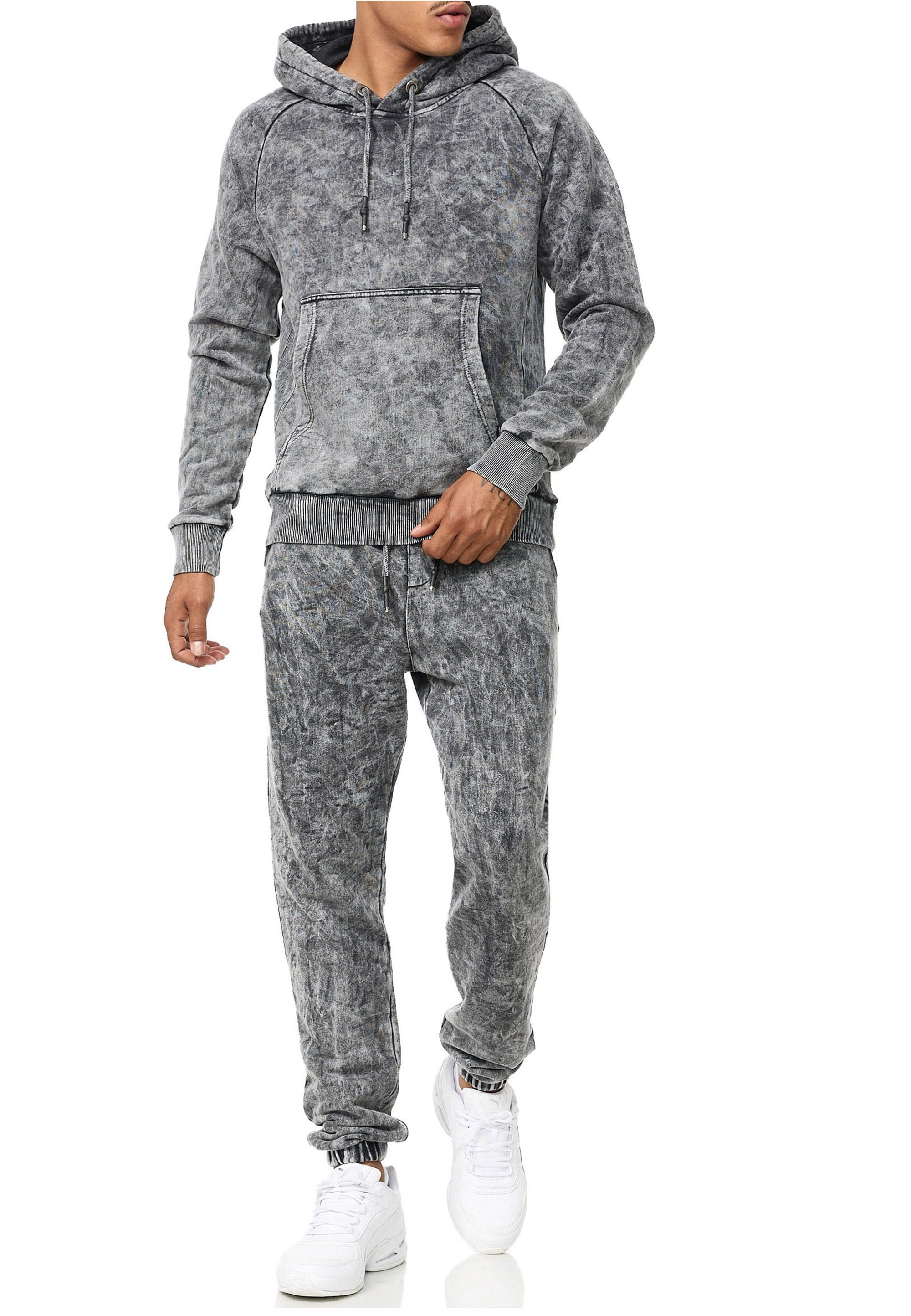 Rusty Neal Kapuzensweatshirt, in verwaschenem Design