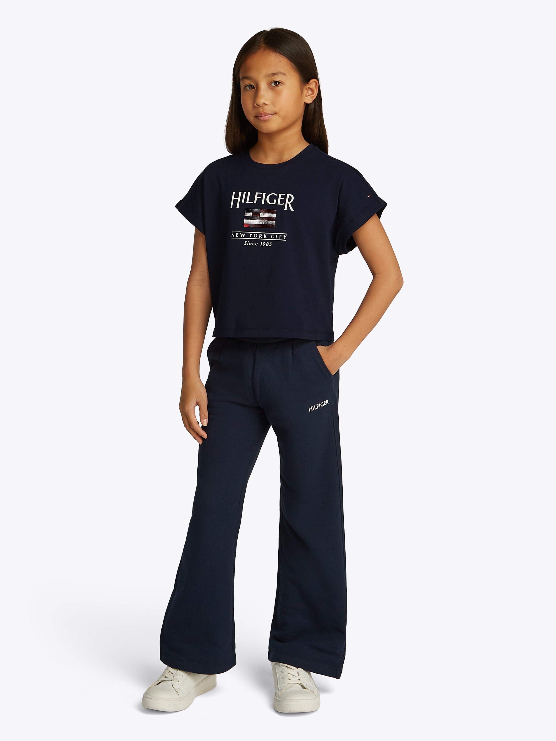 TOMMY HILFIGER Kurzarmshirt »HILFIGER SEQUINS FLAG TE...