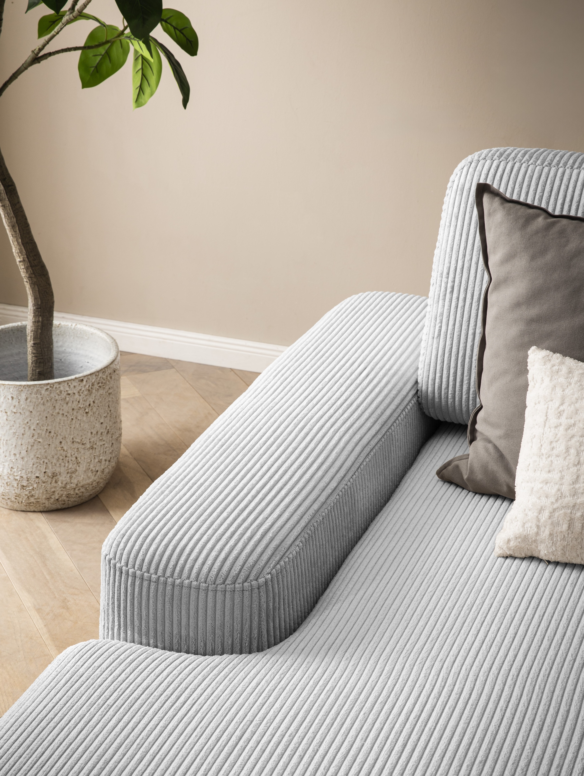 INOSIGN Ecksofa »TORGE (264cm), Schlafsofa in Cord, Samtvelours o Struktur fein, L-Form«, Schlaffunktion, Bettkasten, Liegefläche: 125/210 cm