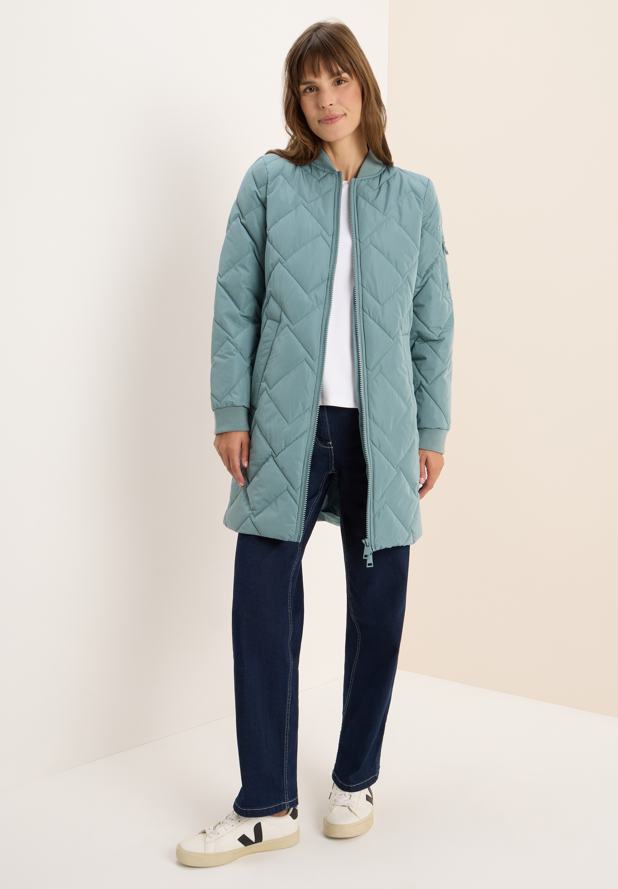 Thumbnail - Cecil Steppmantel aus elastischem Materialmix