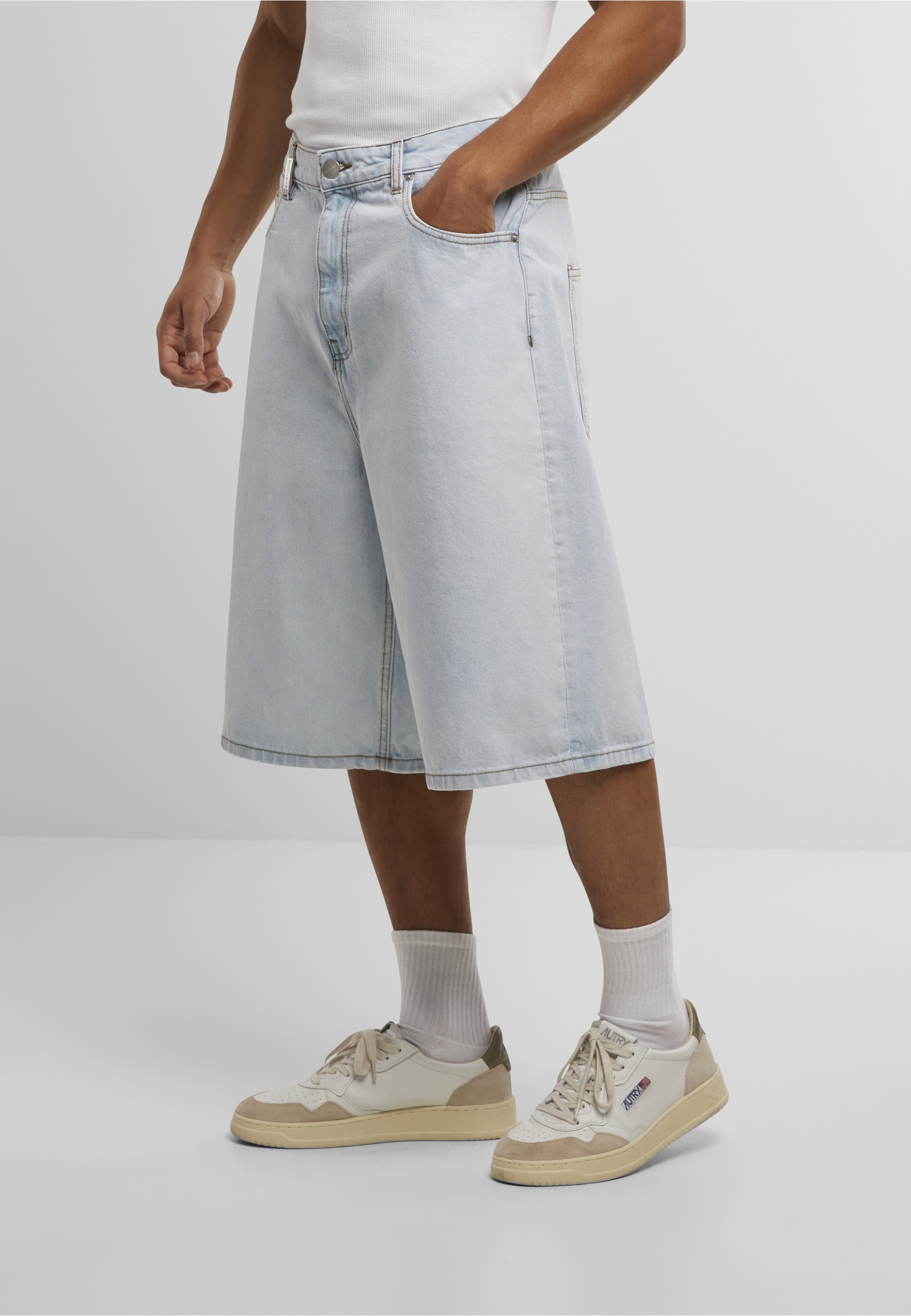 2Y Studios Shorts »2Y Studios Junan Baggy Basic Shorts«