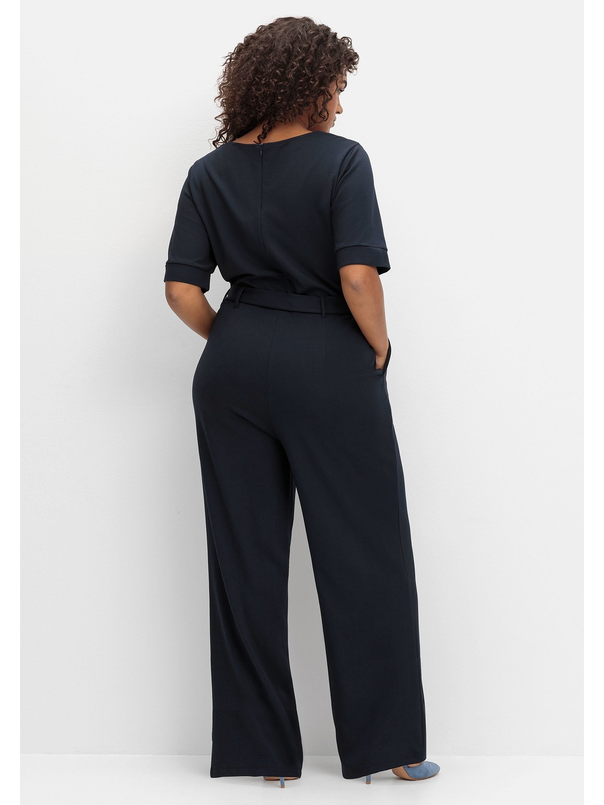 sheego by Joe Browns Jumpsuit "Große Größen", mit Bindegürtel und weitem Be günstig online kaufen