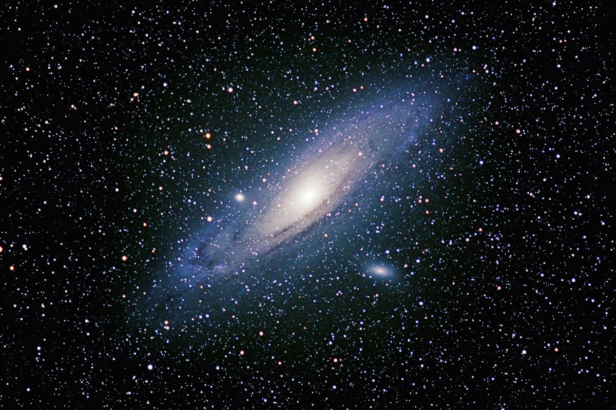 Fototapete PAPERMOON "Andromeda-Galaxie", bunt, B:4m L:2,6m, Vlies, Tapeten - B/L: 4m x 2,6m, Bahnen: 8 Stk.