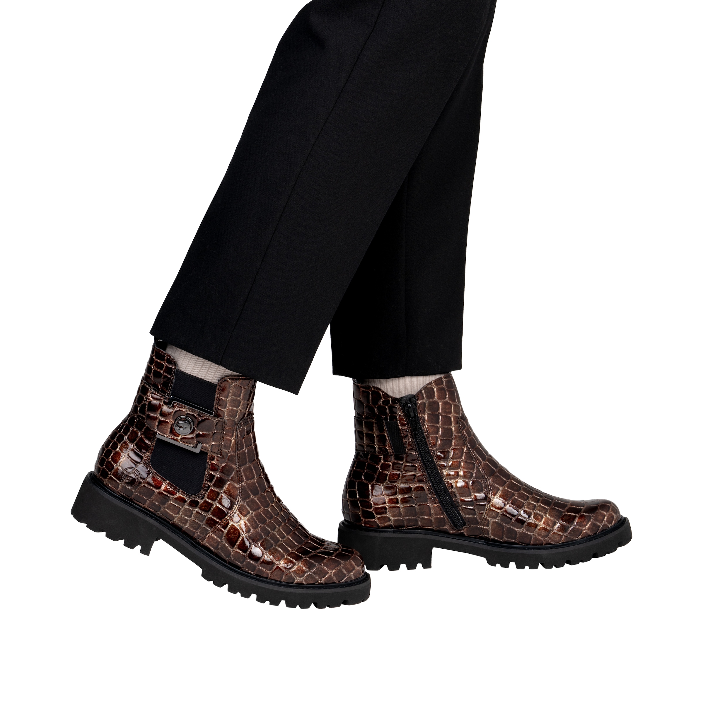 Remonte Chelseaboots  Blockabsatz, Stiefelette, Lackboots in trendiger Optik