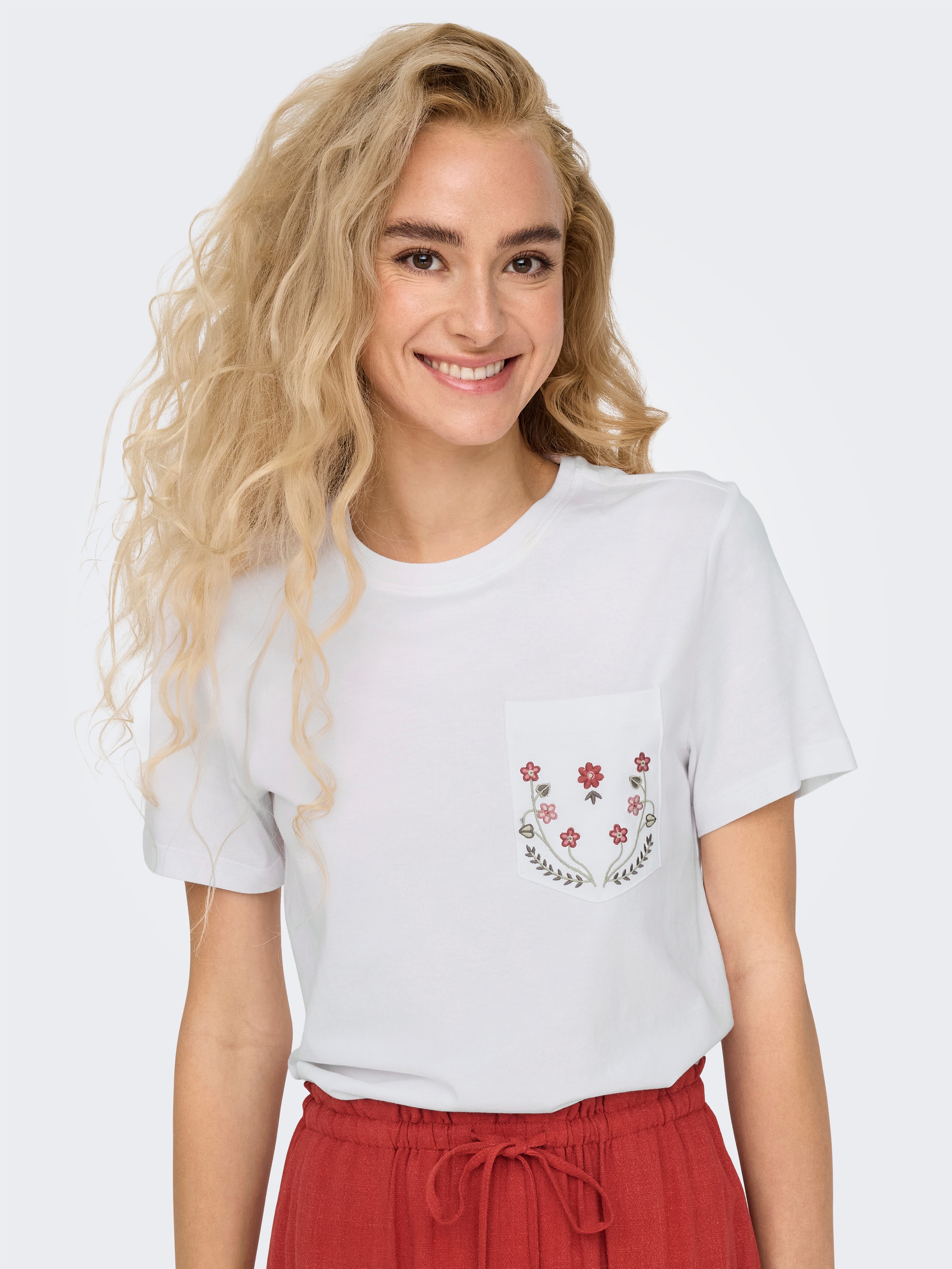 ONLY Kurzarmshirt "ONLPOLLY LIFE REG S/S POCKET TOP BOX JRS" Baumwolle, reg günstig online kaufen