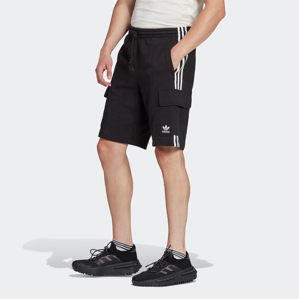adidas Originals Shorts »ADICOLOR CLASSICS 3STREIFEN CARGOSHORTS«, (1 tlg.)