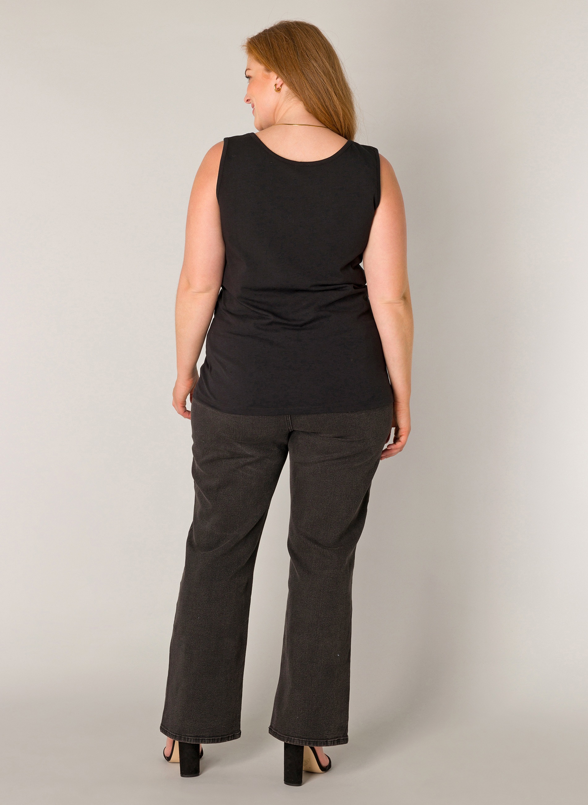 Base Level Curvy Tanktop, in großen Größen günstig online kaufen