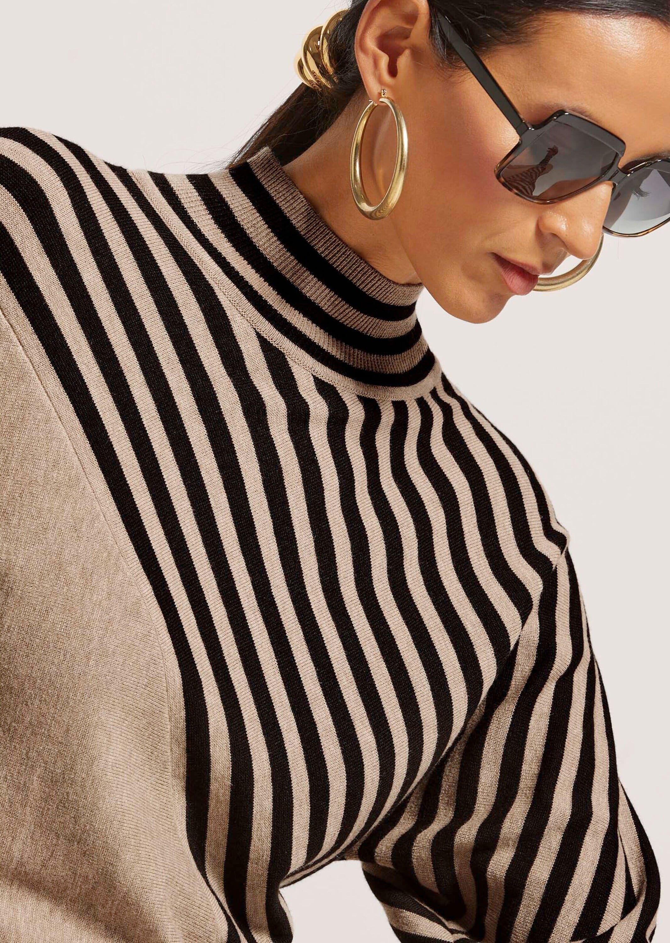 MADELEINE Longpullover »Pullover Stehkragen-Pullover im Kontrast-Look«