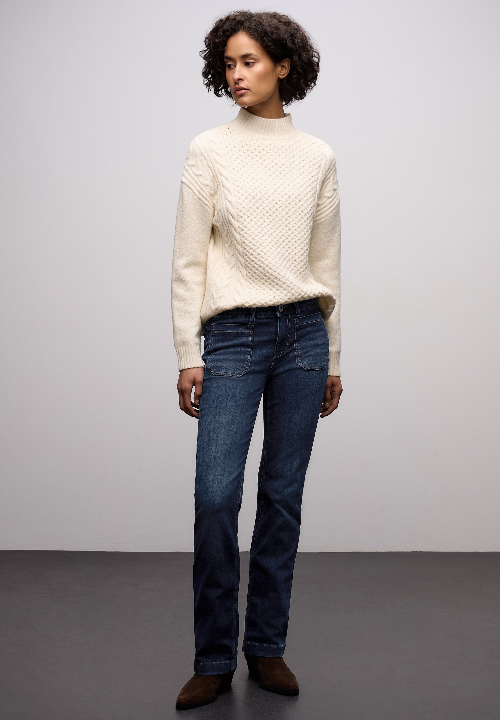 Thumbnail - STREET ONE Bootcut-Jeans aus Baumwolle mit Stretchanteil