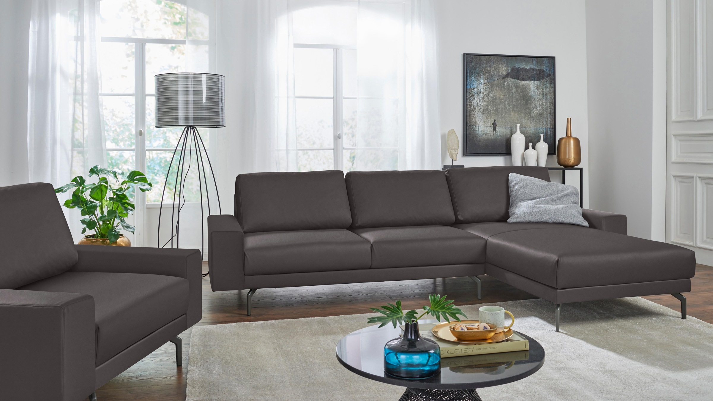 hülsta sofa Ecksofa »hs.450«, Armlehne breit und niedrig, Alugussfüße in  umbragrau, Breite 294 cm kaufen | BAUR