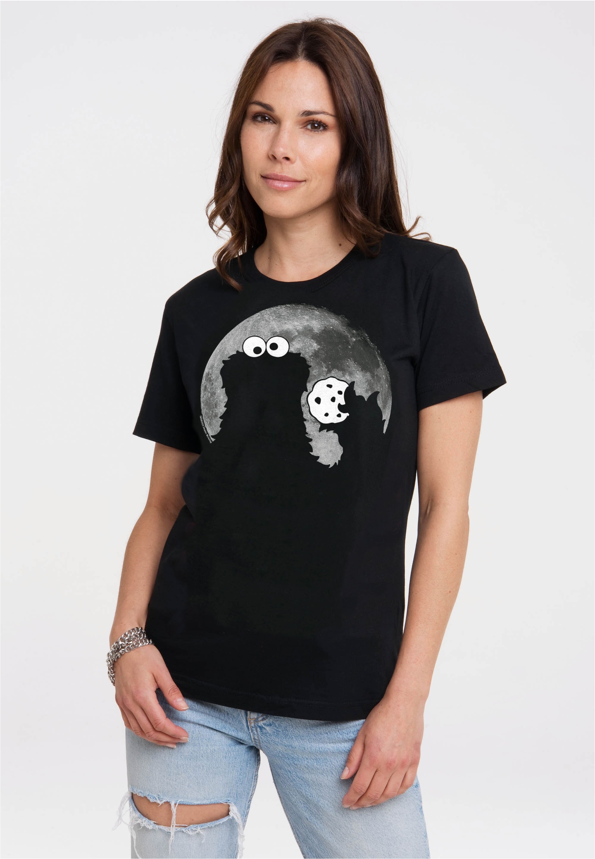 LOGOSHIRT T-Shirt "Sesamstraße - Krümelmonster Mond" günstig online kaufen