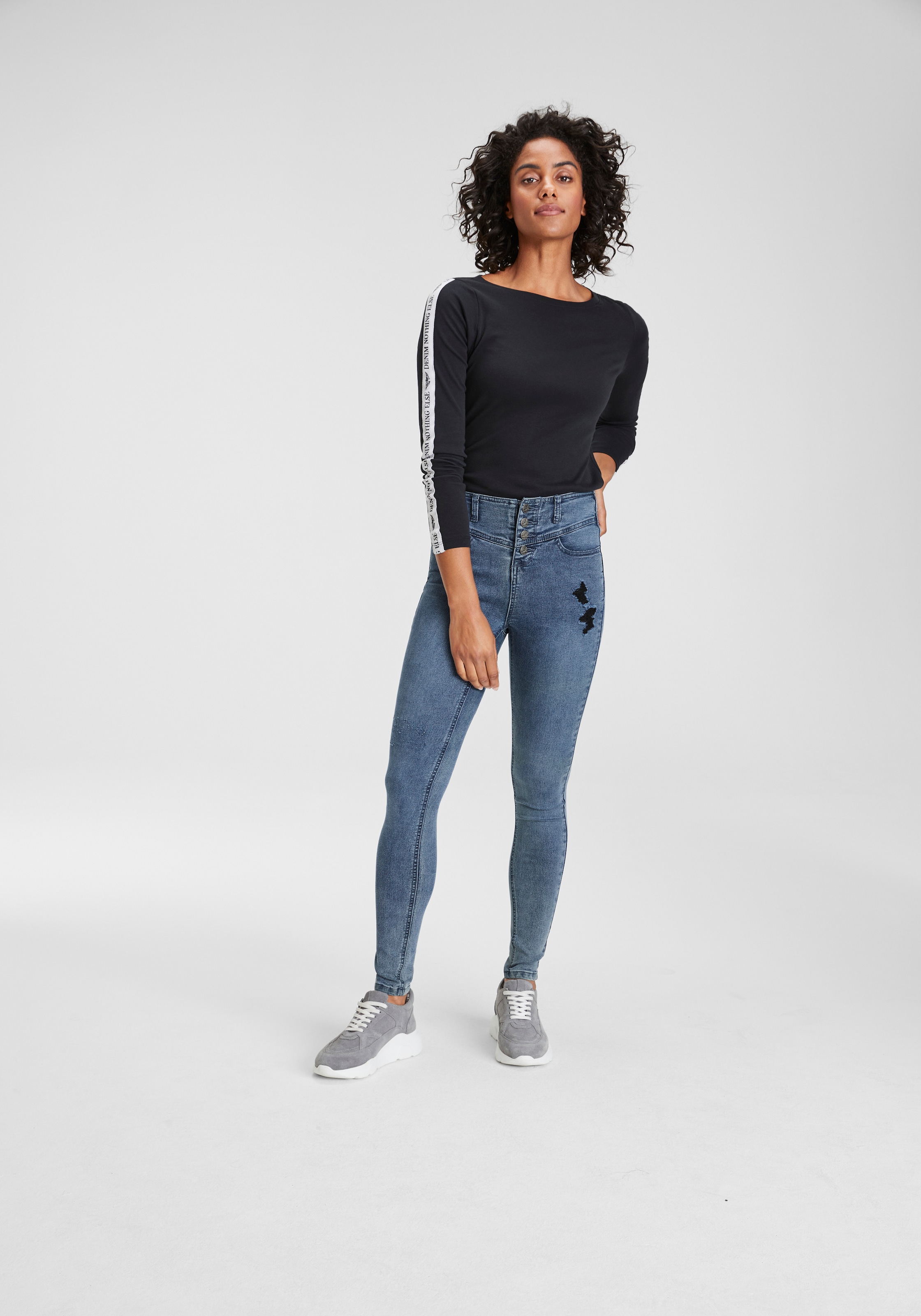 Arizona Skinny-fit-Jeans »Ultra Stretch«, hohe Leibhöhe, knöchellang, elastisches Denim-Material