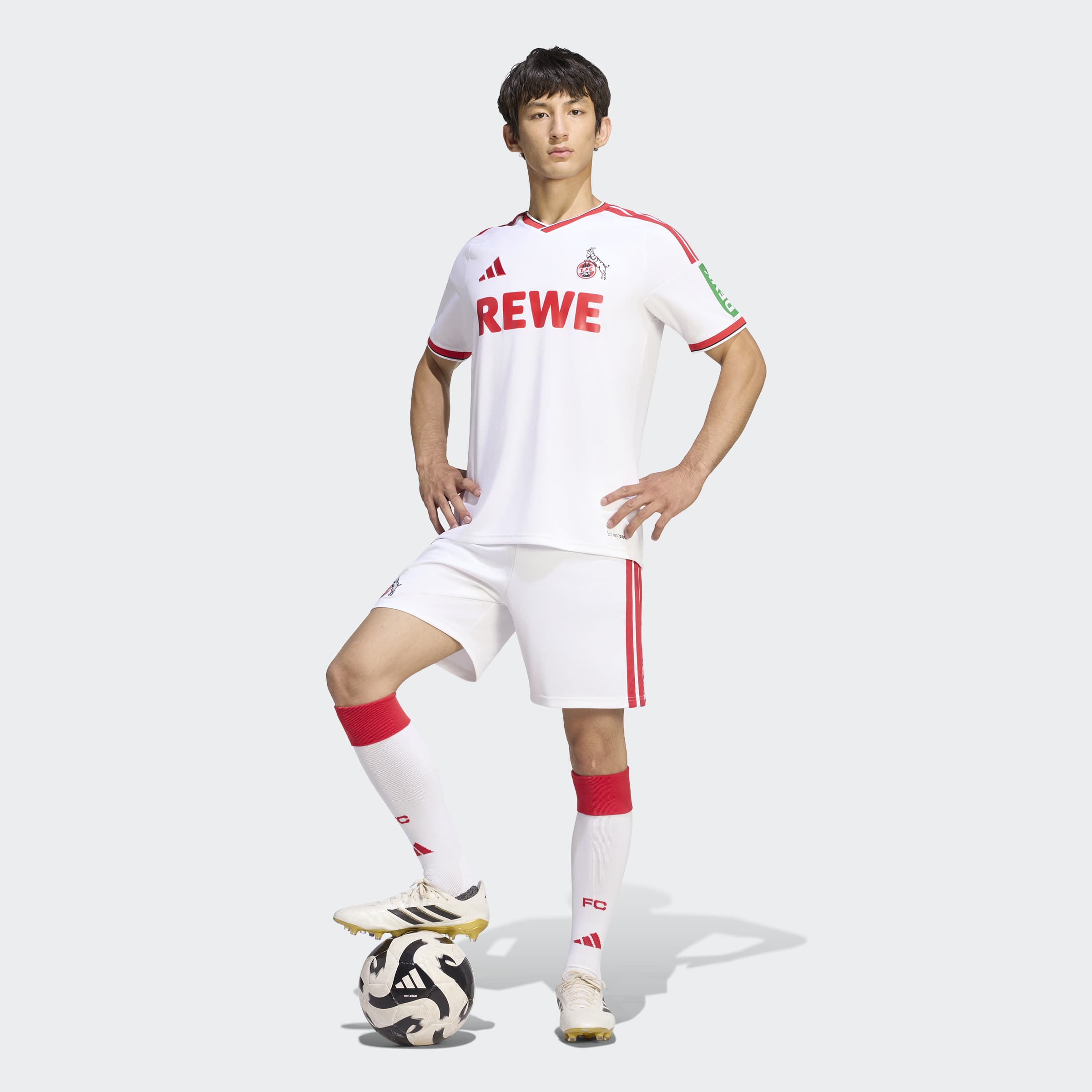 adidas Performance Fußballtrikot "1. FC KÖLN 26/27 HEIMTRIKOT" mit Climacool-Technologie, mit V-Ausschnitt, mit Thermodruck-Detail
