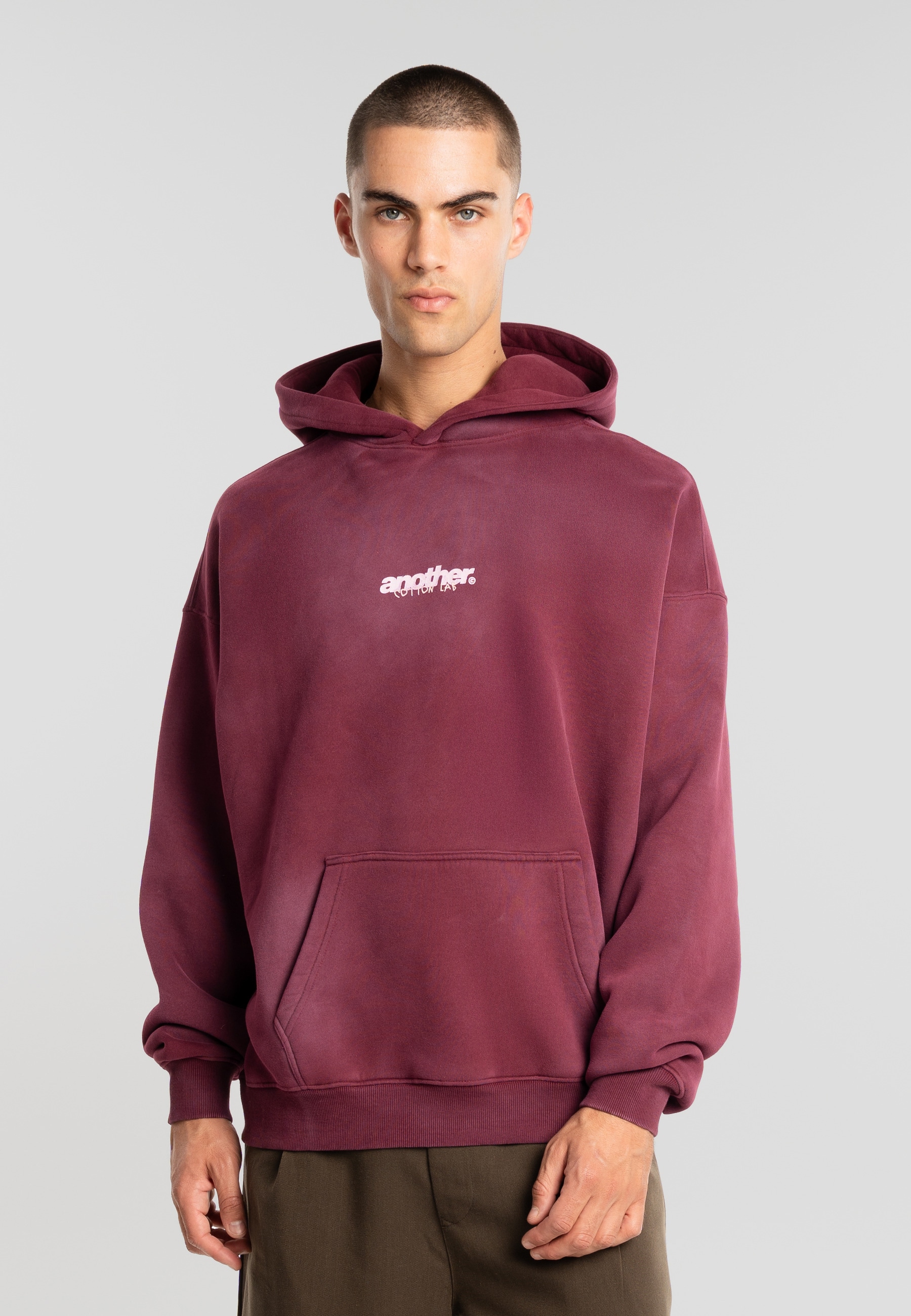 Another Cotton Lab Rundhalspullover »Another Cotton Lab Overpriced Flat Whites Washed Hoodie« 1