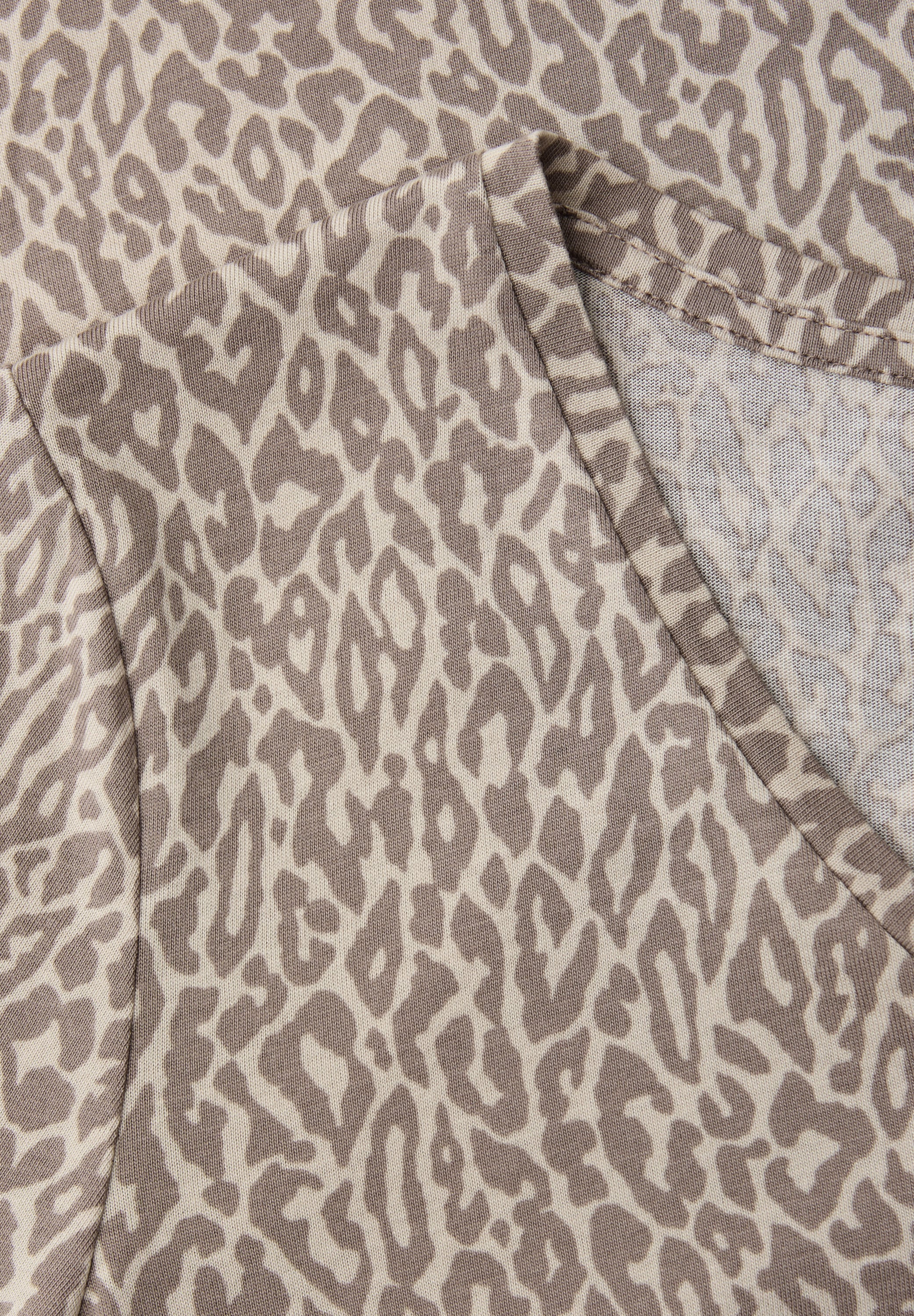 STREET ONE T-Shirt mit abgerundetem V-Ausschnitt