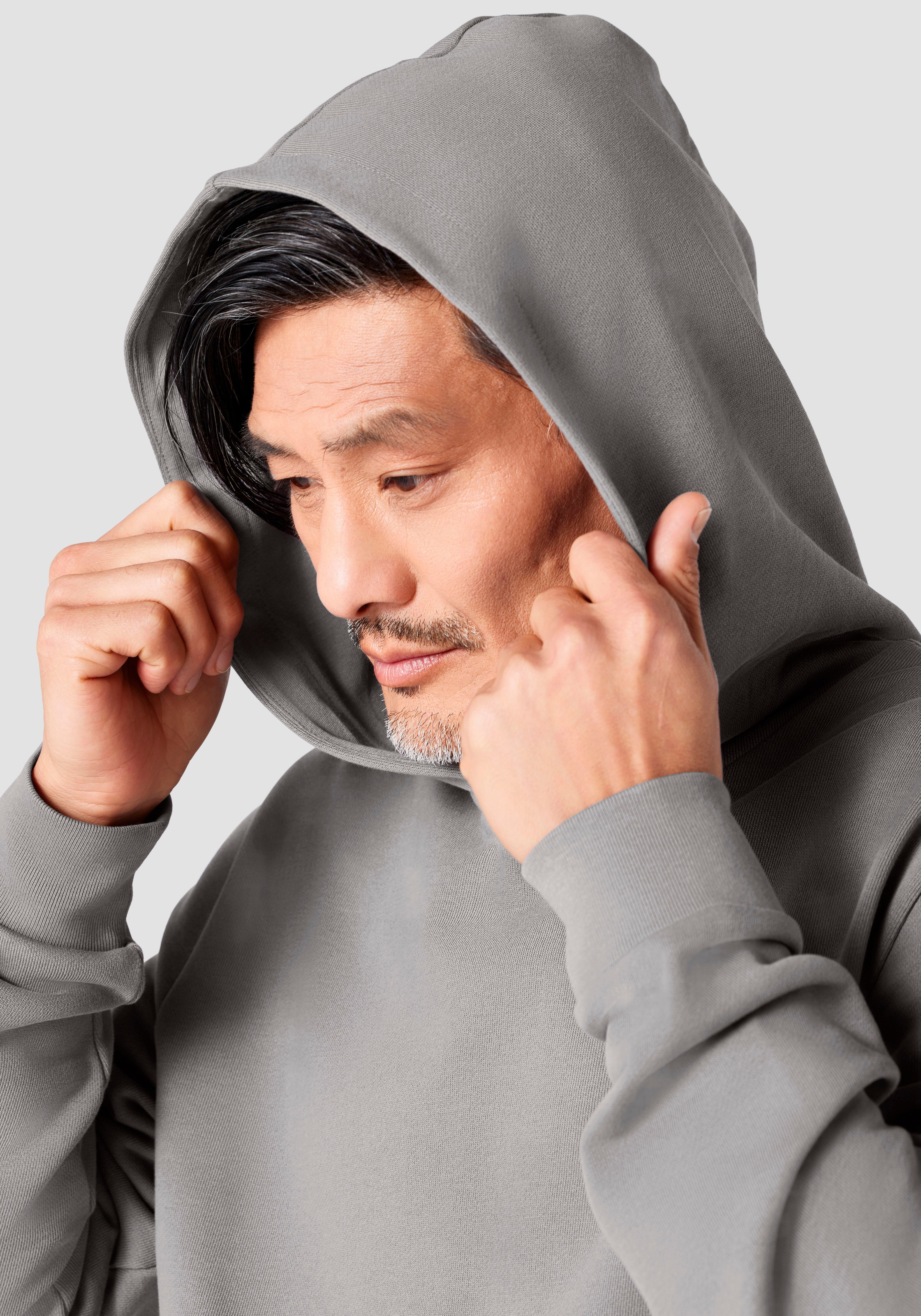 BMW Hoodie, mit Logodruck auf Brusthöhe