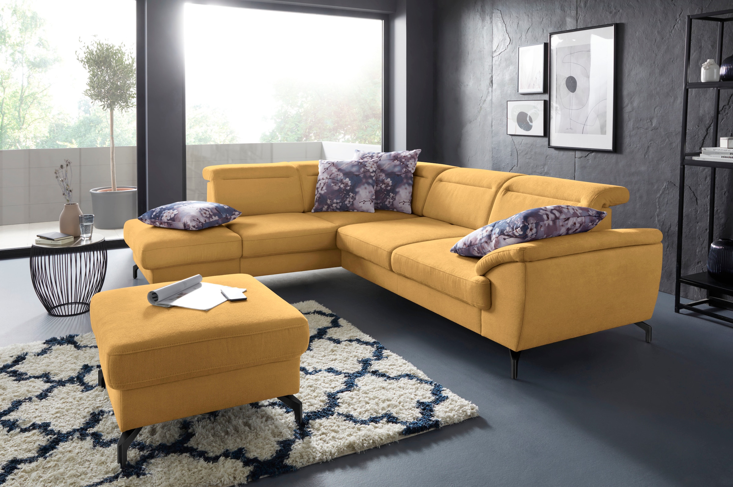 sit&more Ecksofa "Percy L-Form" 12 cm Fußhöhe, Sitztiefenverstellung, wahlweise in 2 Fußfarben