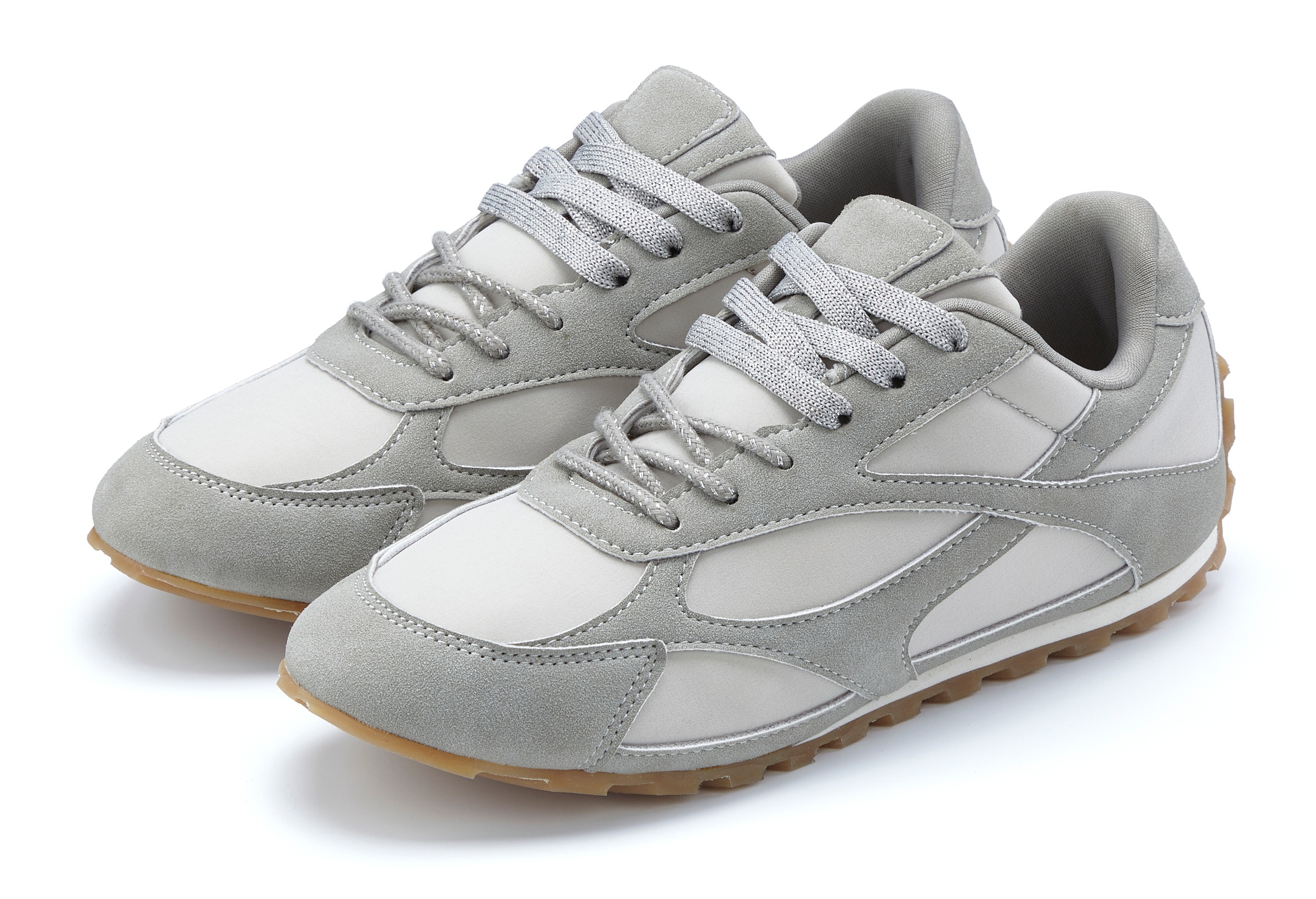 LASCANA Sneaker "Retro-Schürer, Schnürhalbschuh, Freizeitschuh, Retro-Sneaker" mit verschiedenen Schürsenkeln VEGAN
