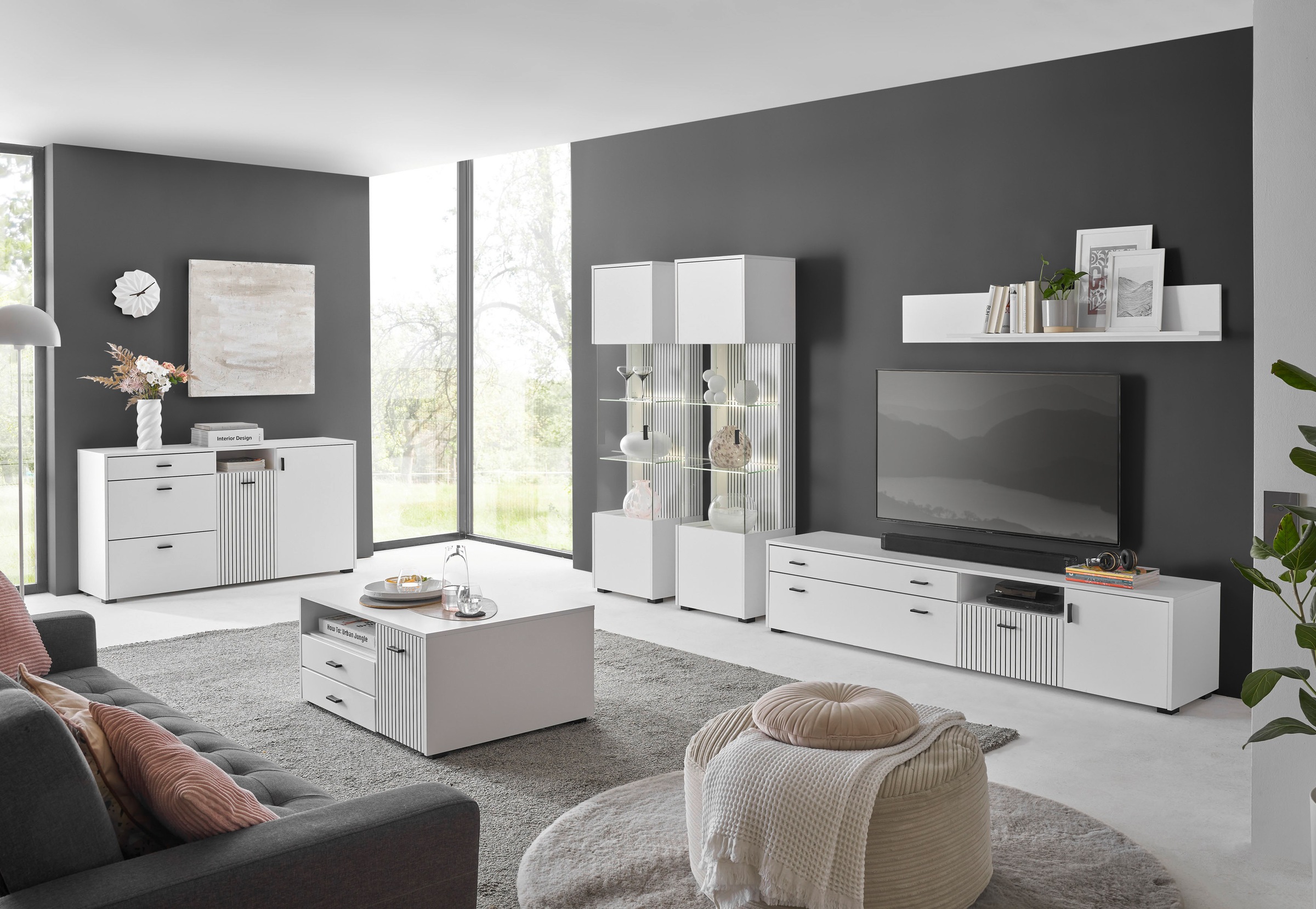 INOSIGN Sideboard »Hudson«, in moderner Trendfarbe, Griffe aus Metall (Schwarz), Breite 150 cm