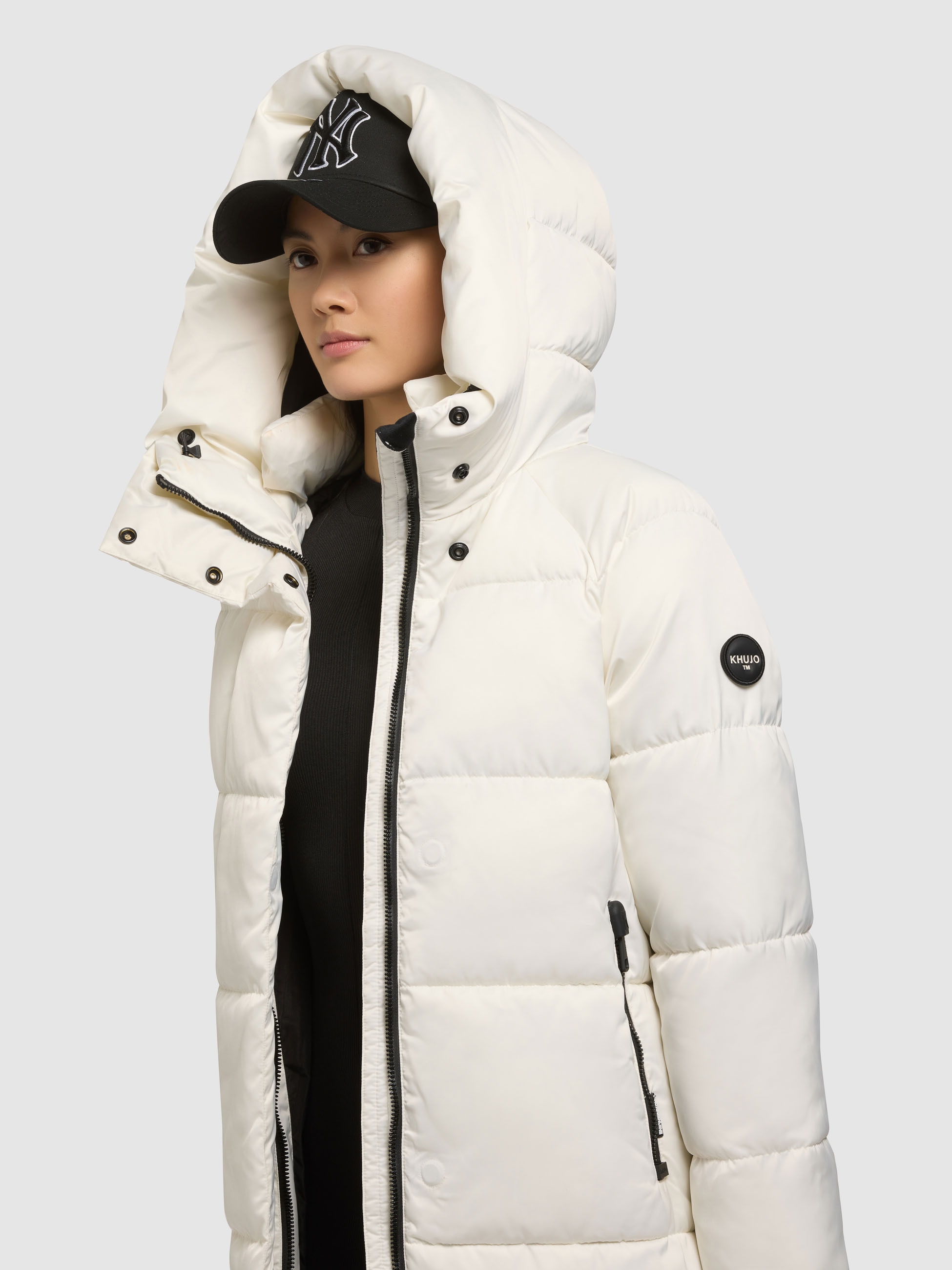 khujo Steppjacke »SUDA« mit Kapuze