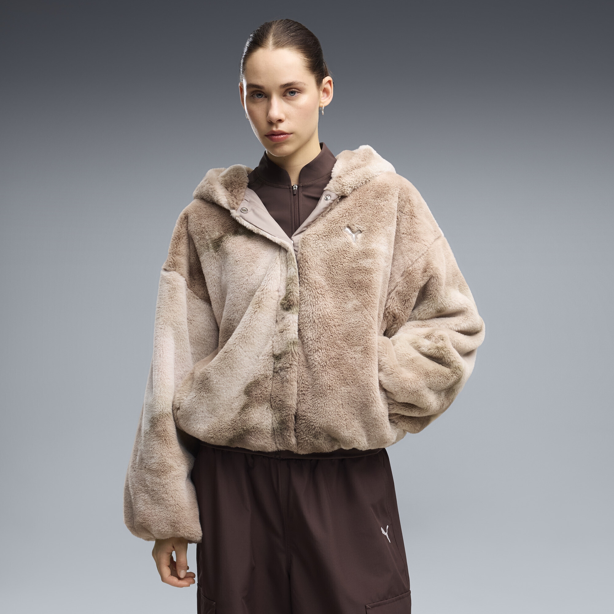 PUMA Funktionsweste »Street Glam Highloft Oversized Jacke Damen«