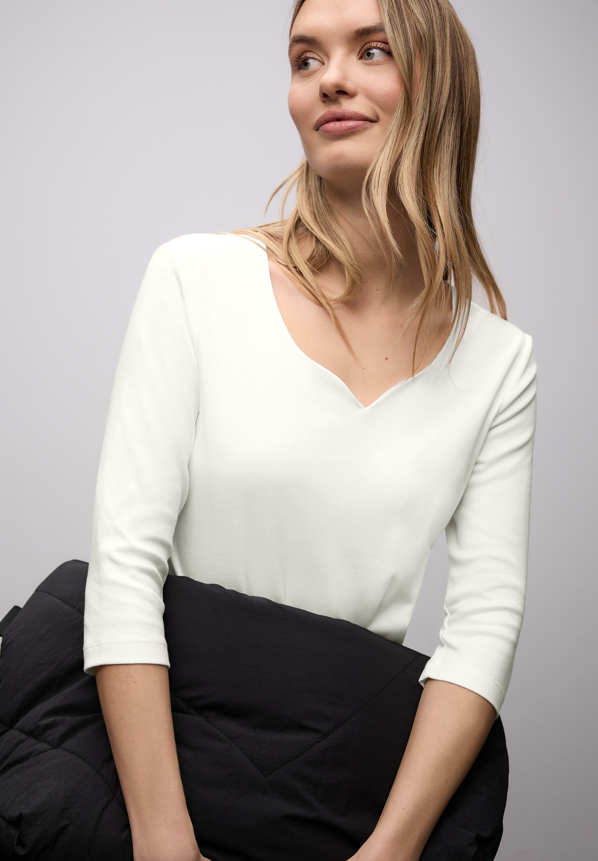 STREET ONE 3/4-Arm-Shirt "Style ADA" mit Herzausschnitt günstig online kaufen