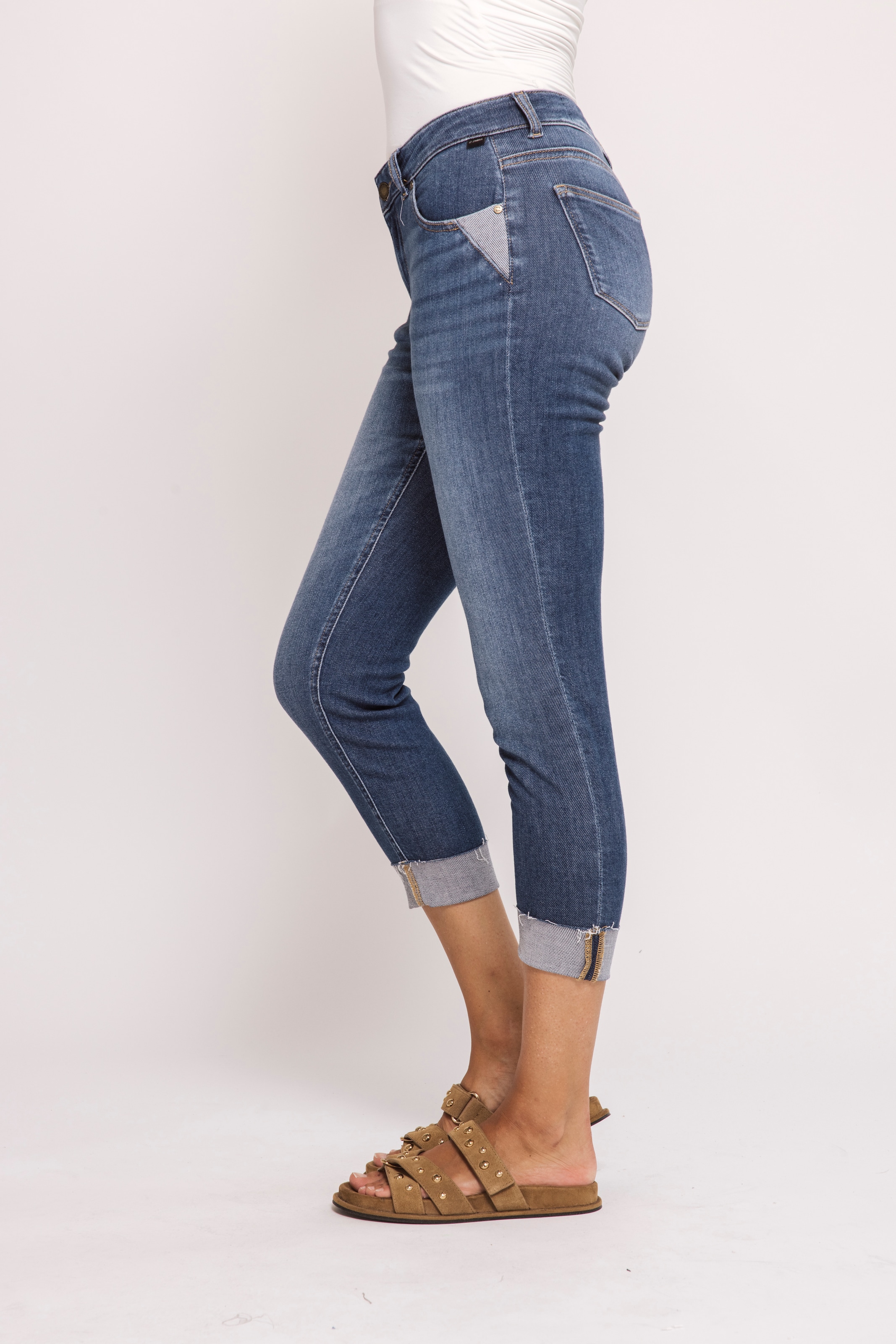 Zhrill Skinny-fit-Jeans »ZHNOVA« mit Eingrifftaschen und Gesäßtaschen, mit Stretch
