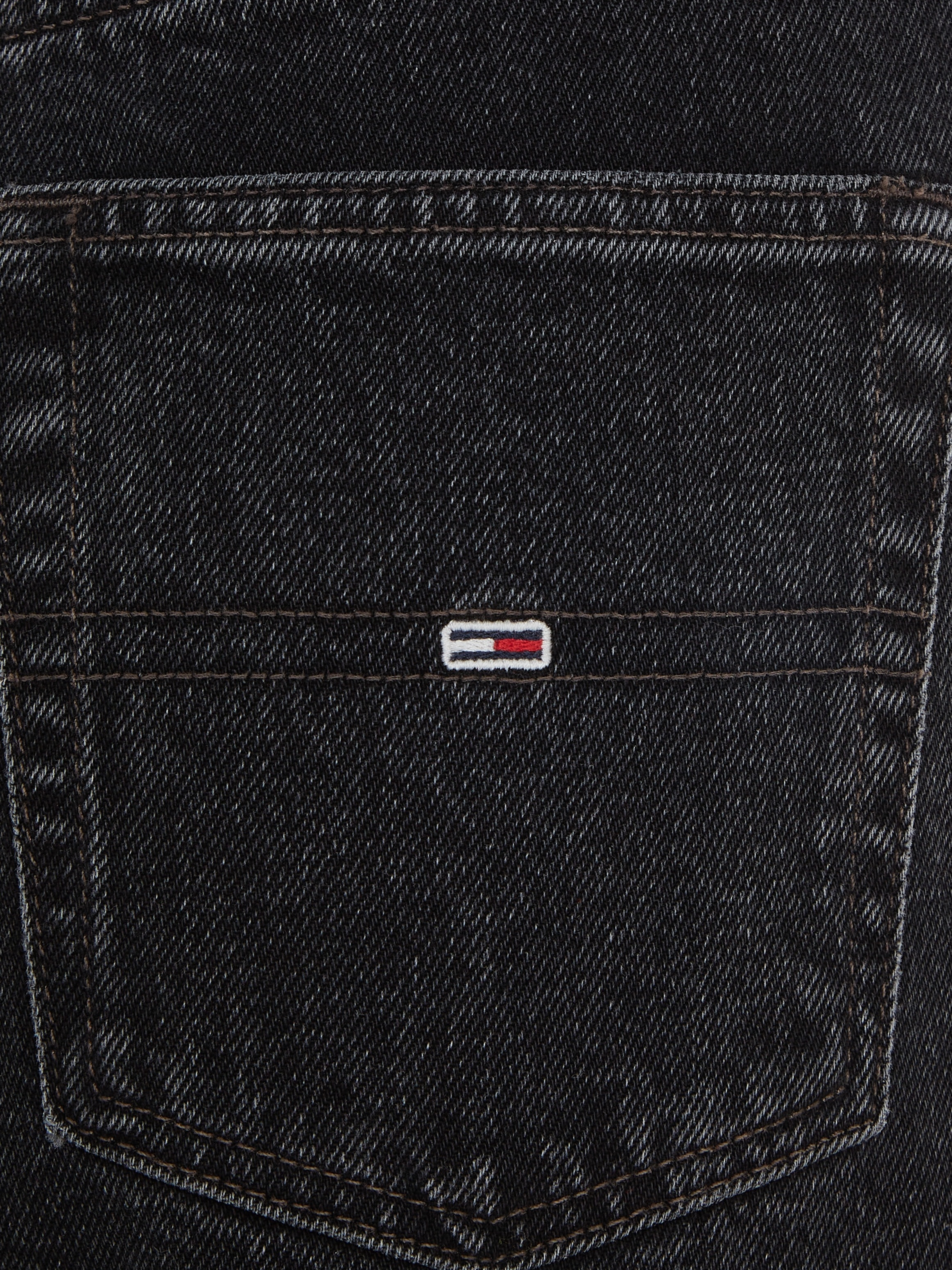 Tommy Jeans Weite | kaufen Logobadges für BAUR Jeans Tommy Jeans, mit