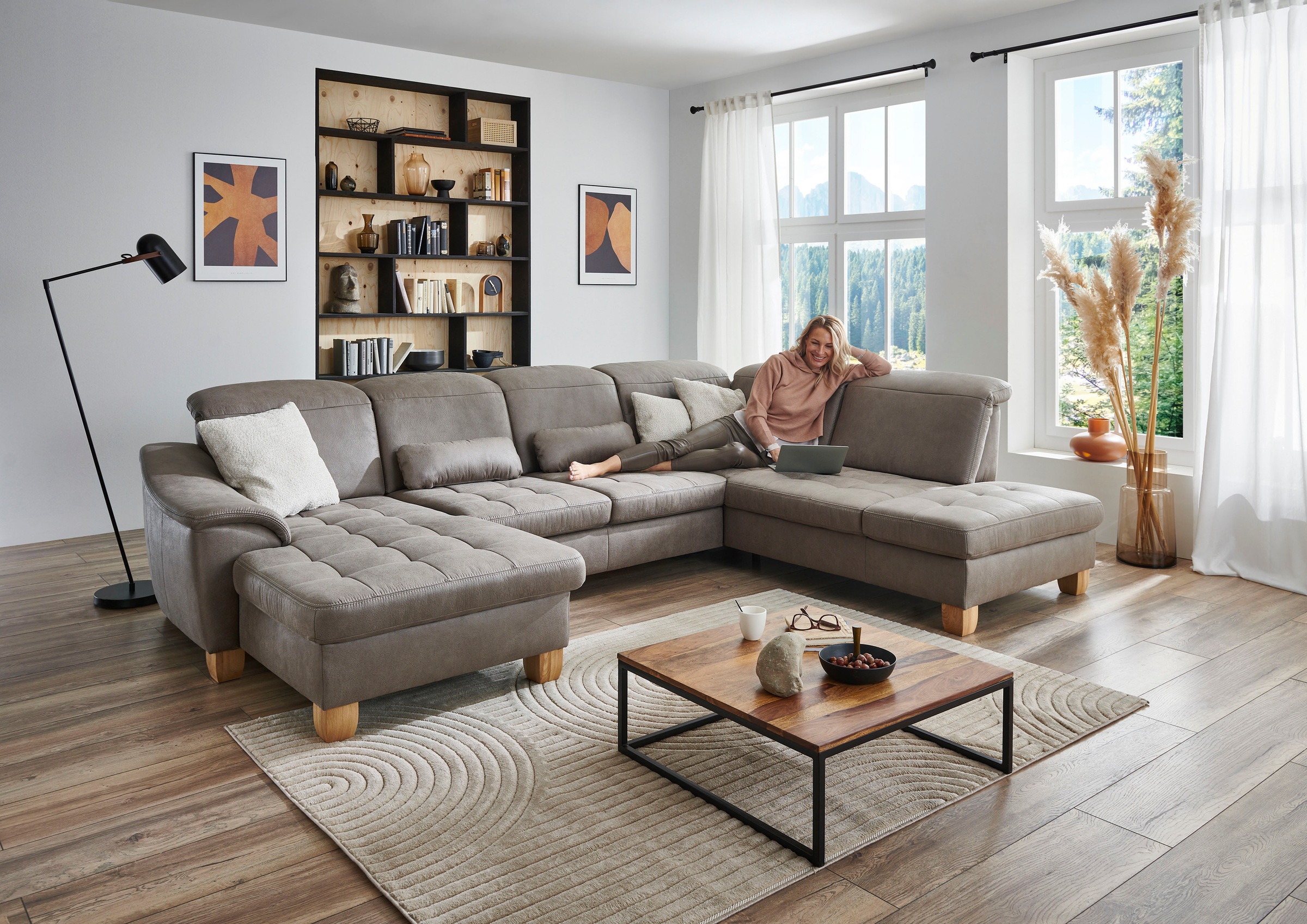 Die PlanBar Wohnlandschaft "PP-LA23145 U-Form" inkl. Kopfpolsterverstellung günstig online kaufen