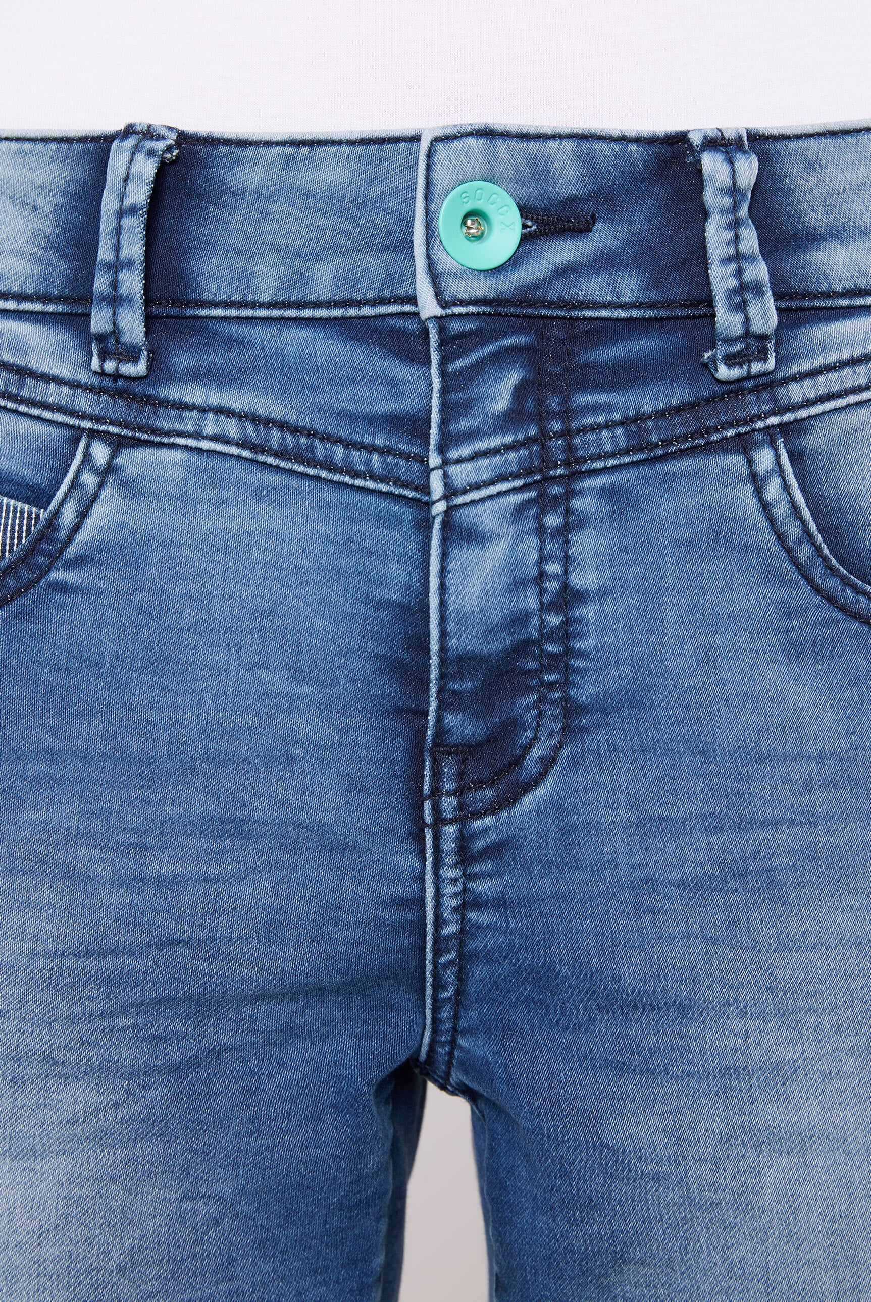 SOCCX Jeansshorts, mit Tape an der Seite