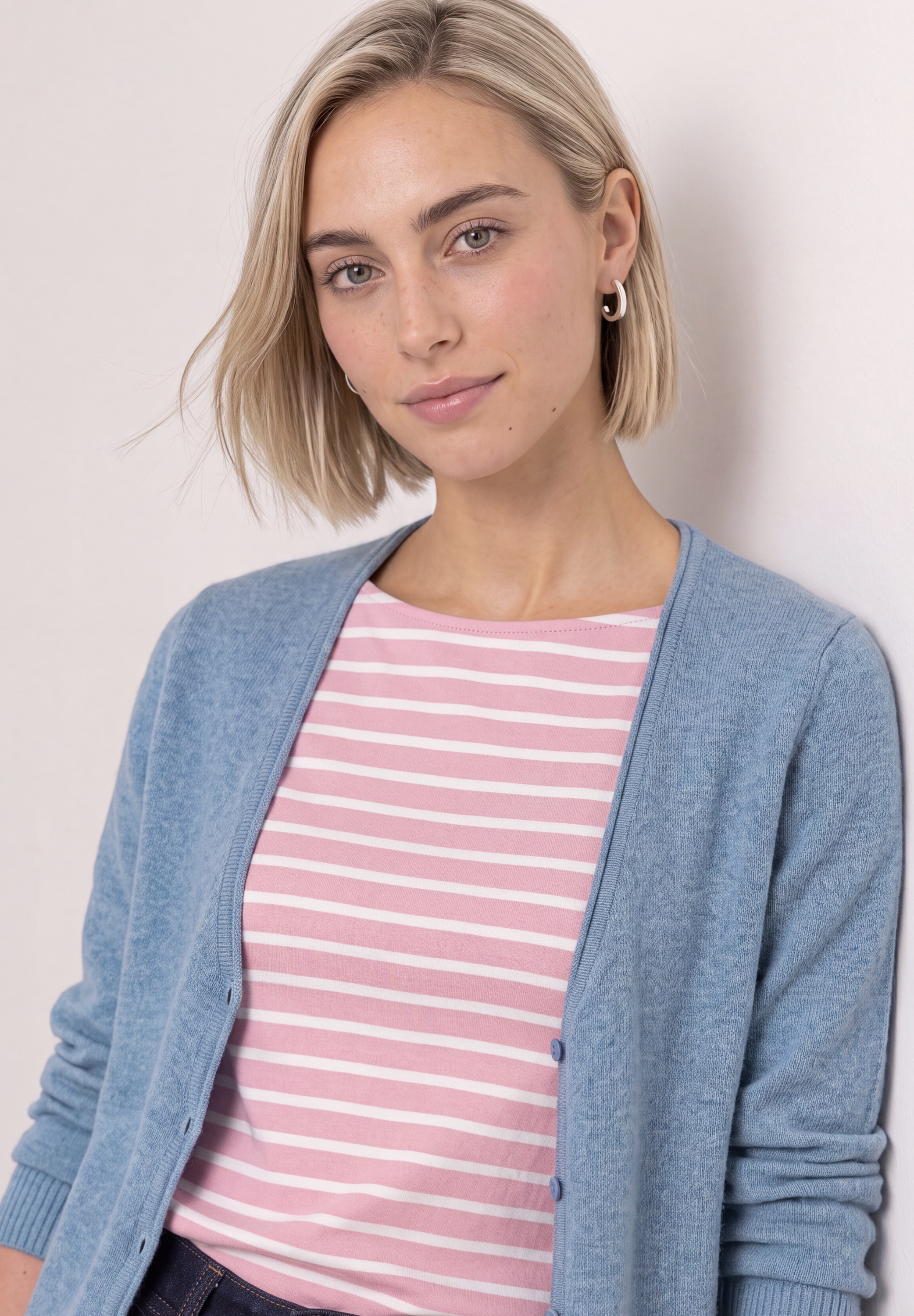 STREET ONE 1100000002199 mit V-Neck und Knopfleiste