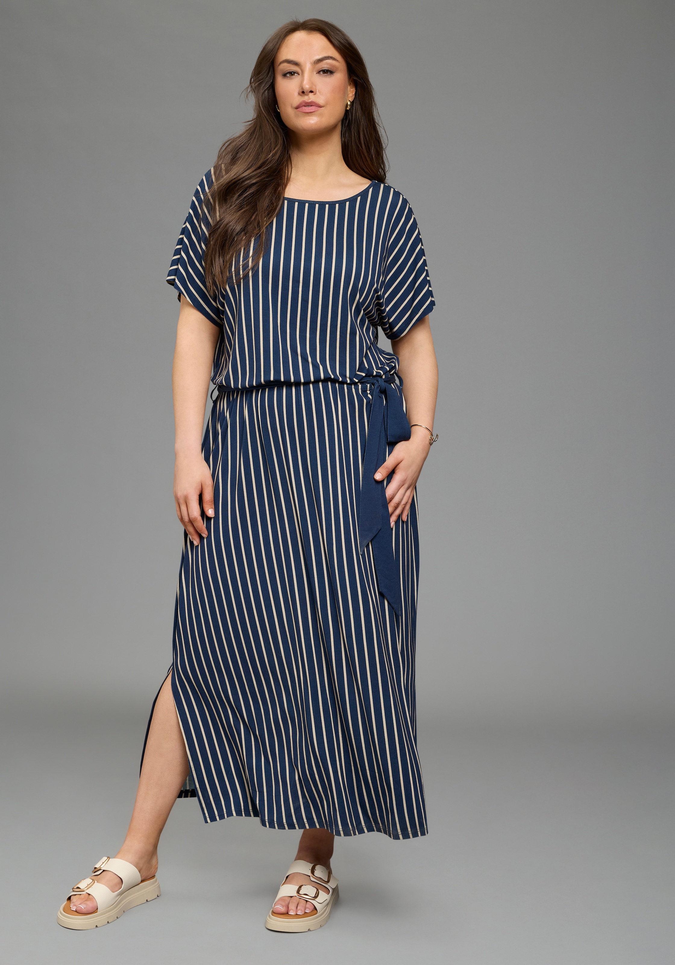 Laura Scott CURVE Maxikleid in modernem Streifen-Design günstig online kaufen