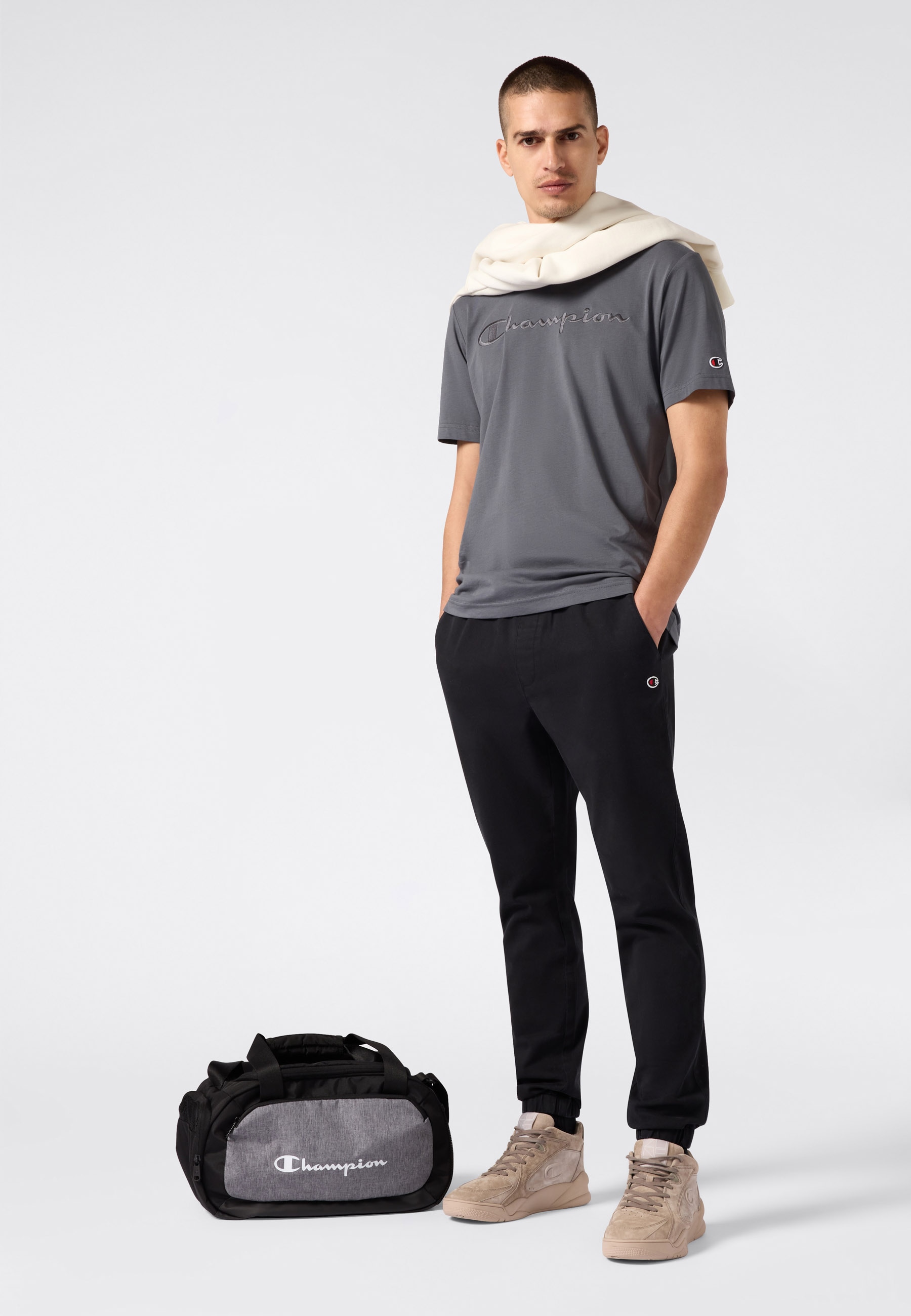 Champion T-Shirt sportliche Passform, für Freizeit und aktive Tage, aus Baumwolle