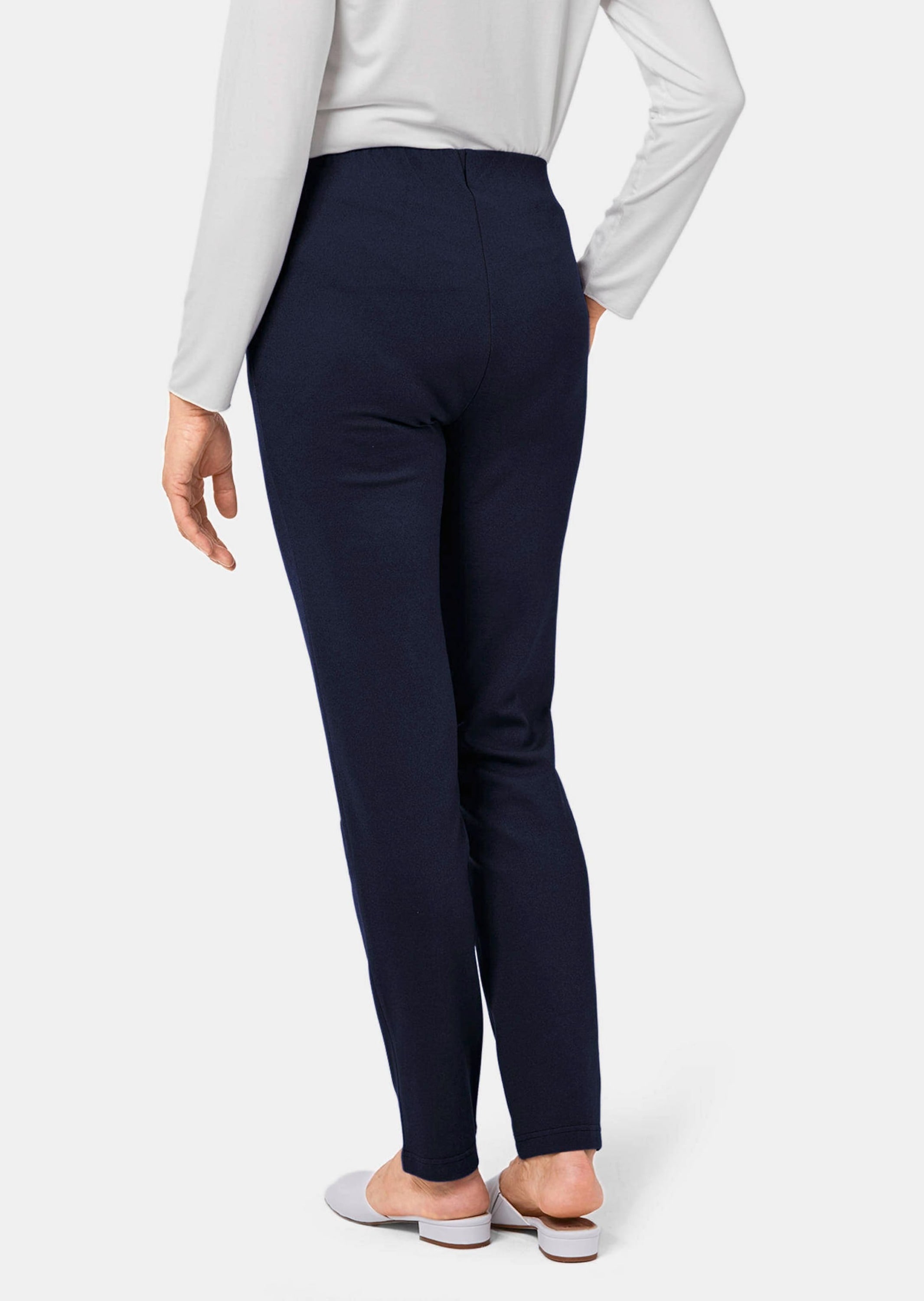 GOLDNER Schlupfhose »Schlupfhose LOUISA Moderne Hose LOUISA mit streckenden Biesen«