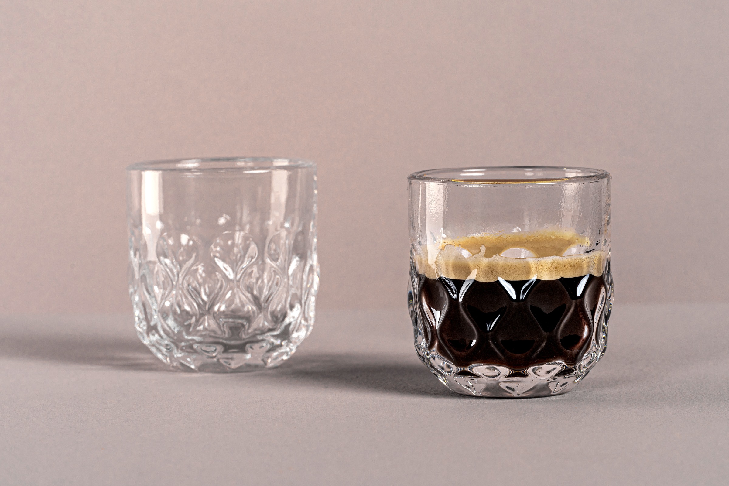 LEONARDO Espressoglas "GOCCE, 90 ml, 6er-Set" 2. Variante, mit Tropfenrelie günstig online kaufen