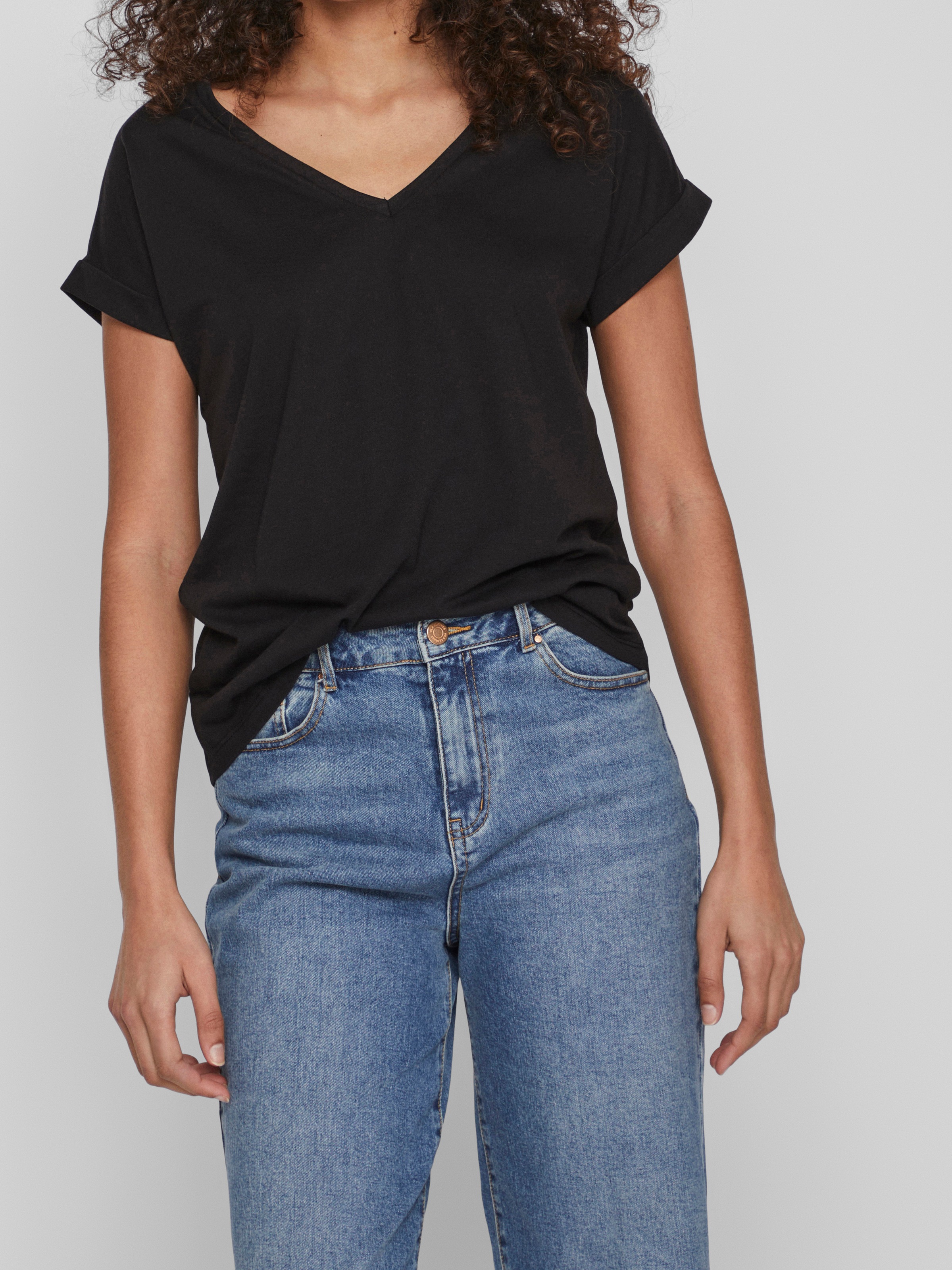 Vila V-Shirt "VIDREAMERS NEW V-NECK T-SHIRT - NOOS" günstig online kaufen