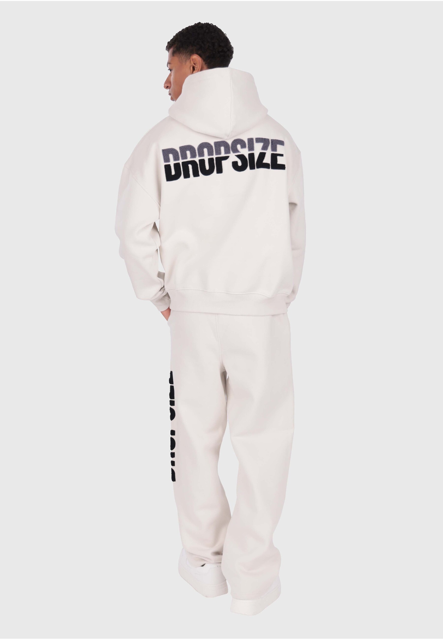 Dropsize Jogginghose »Dropsize SPLIT FROTTEE EMBO SWEATPANT«