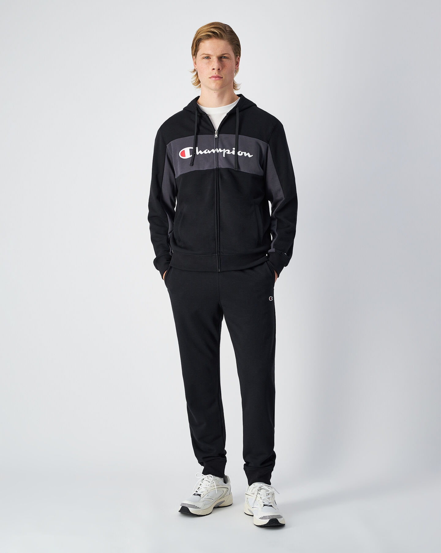 Champion Jogginganzug mit Kapuze, aus Baumwolle und Polyester, auch in großen Größen