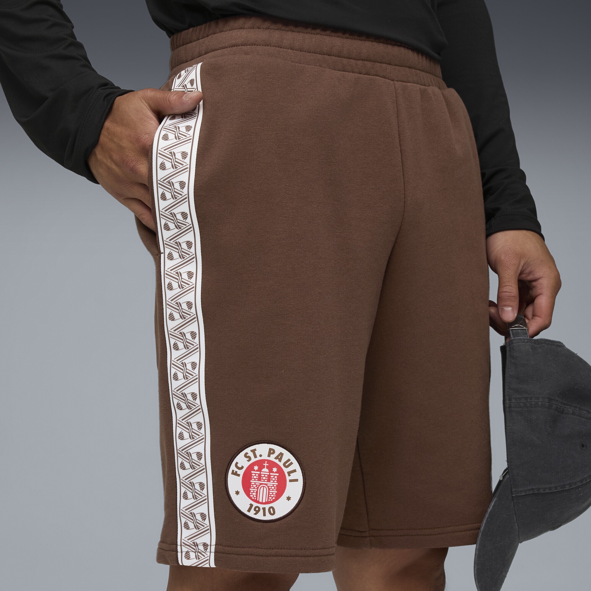 PUMA Sporthose »FC St. Pauli KING Sweat-Shorts Herren«